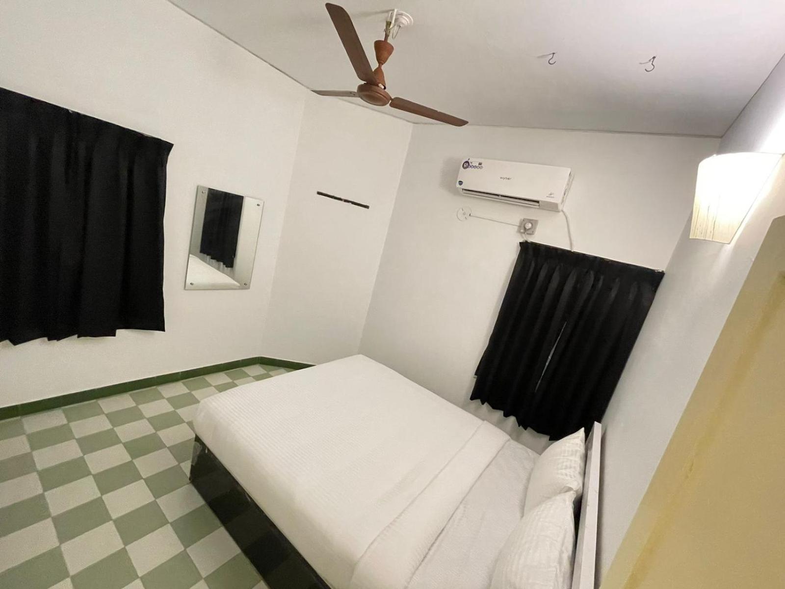 Two-Bedroom Villa photo 2