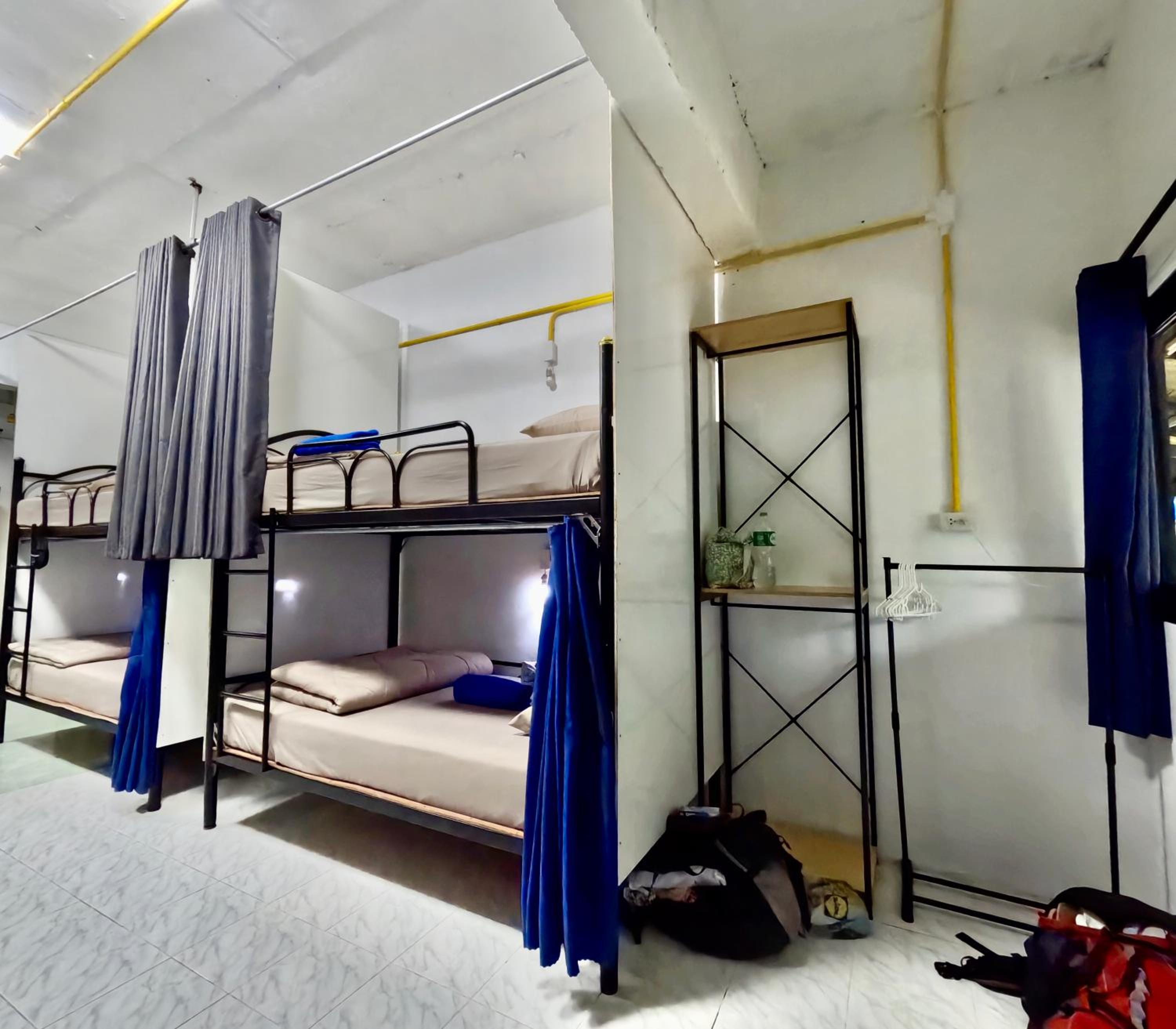 Bed in 10-Bed Mixed Dormitory Room