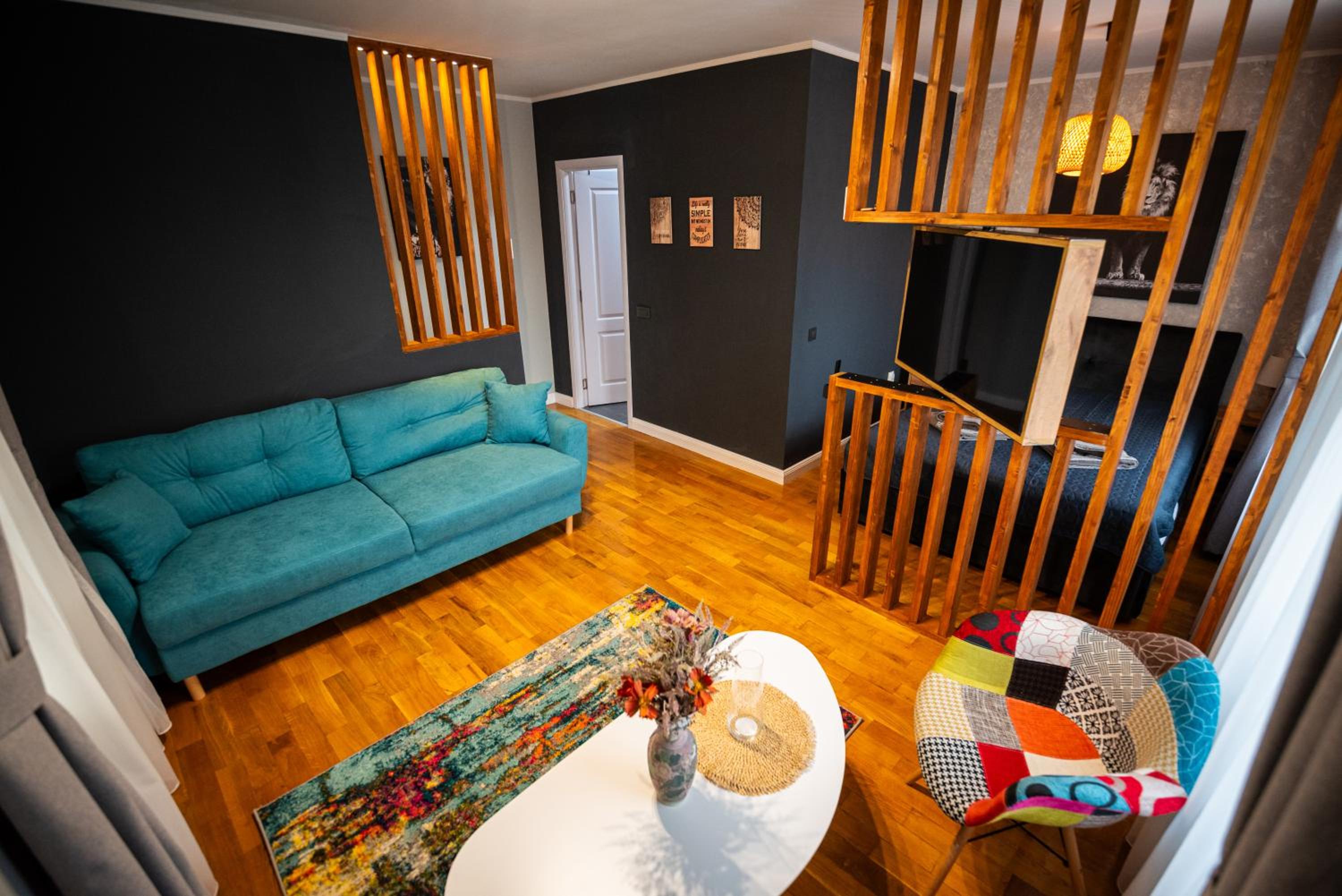 Family Room photo 2