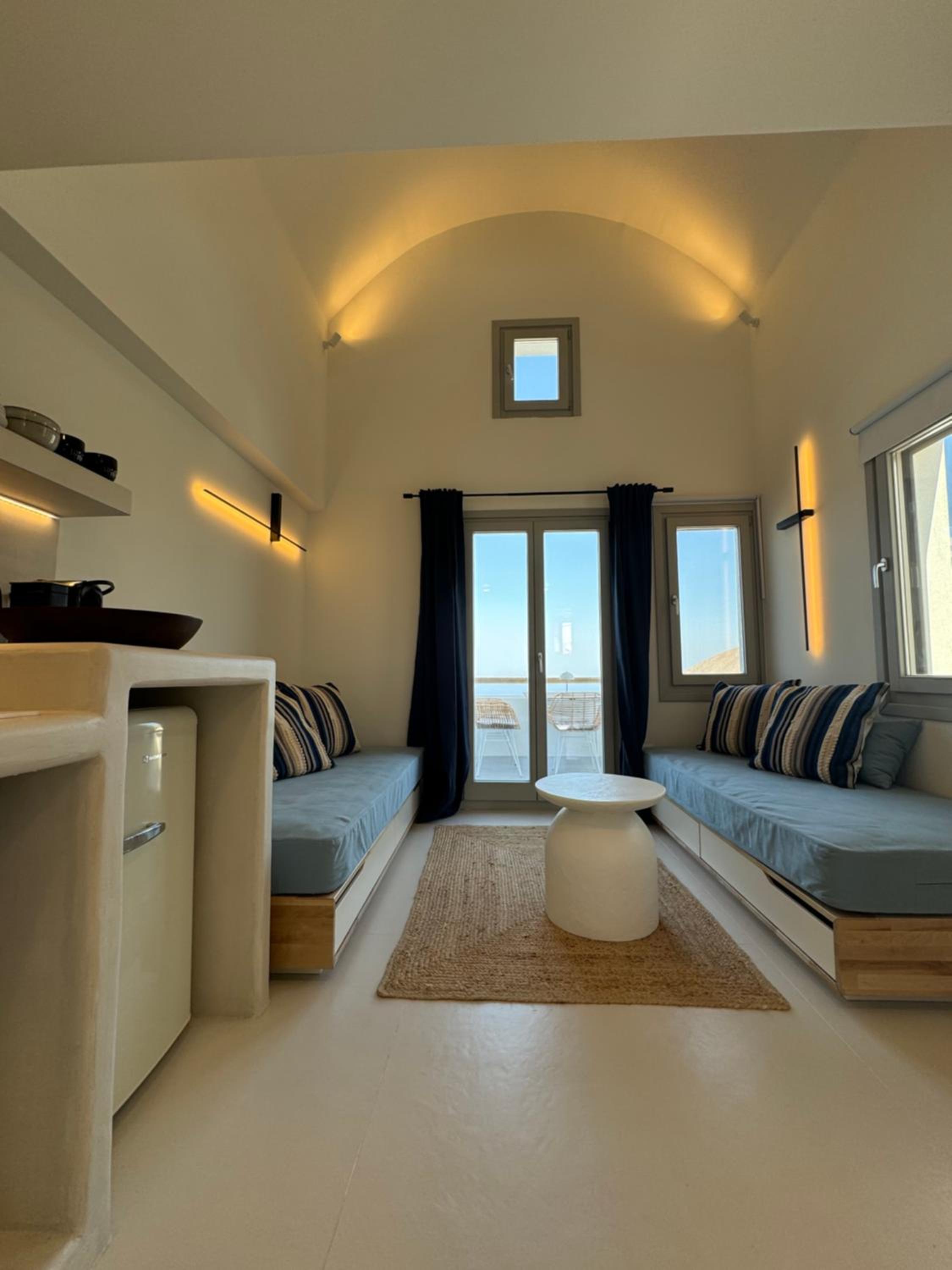 Studio Apartment with Sea View