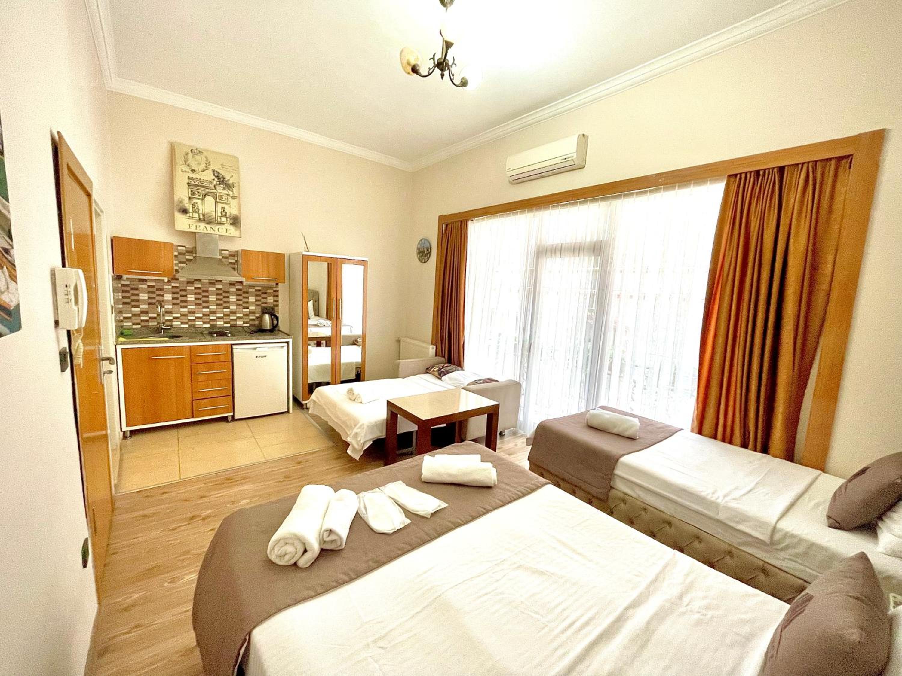 Family Suite photo 2