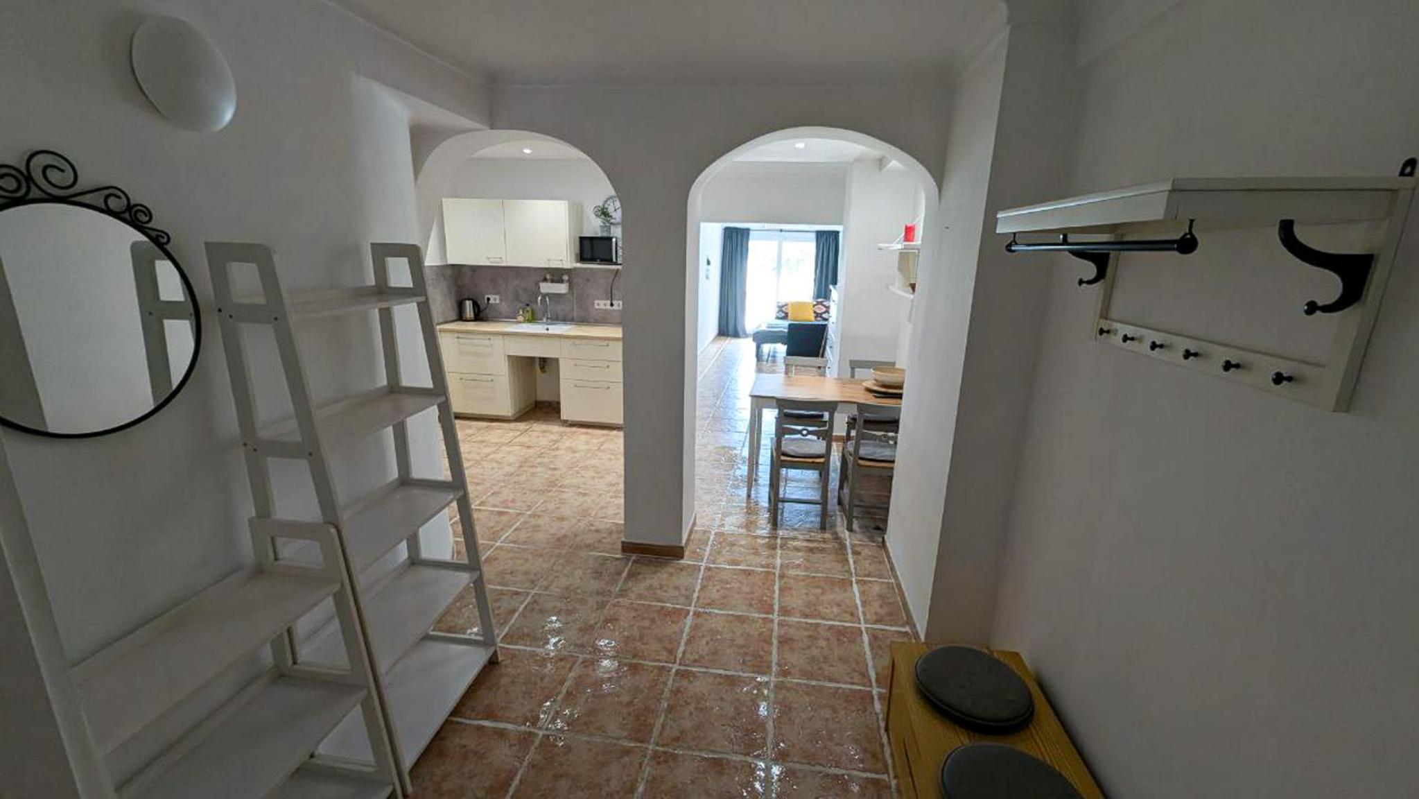 Apartment with Terrace photo 3