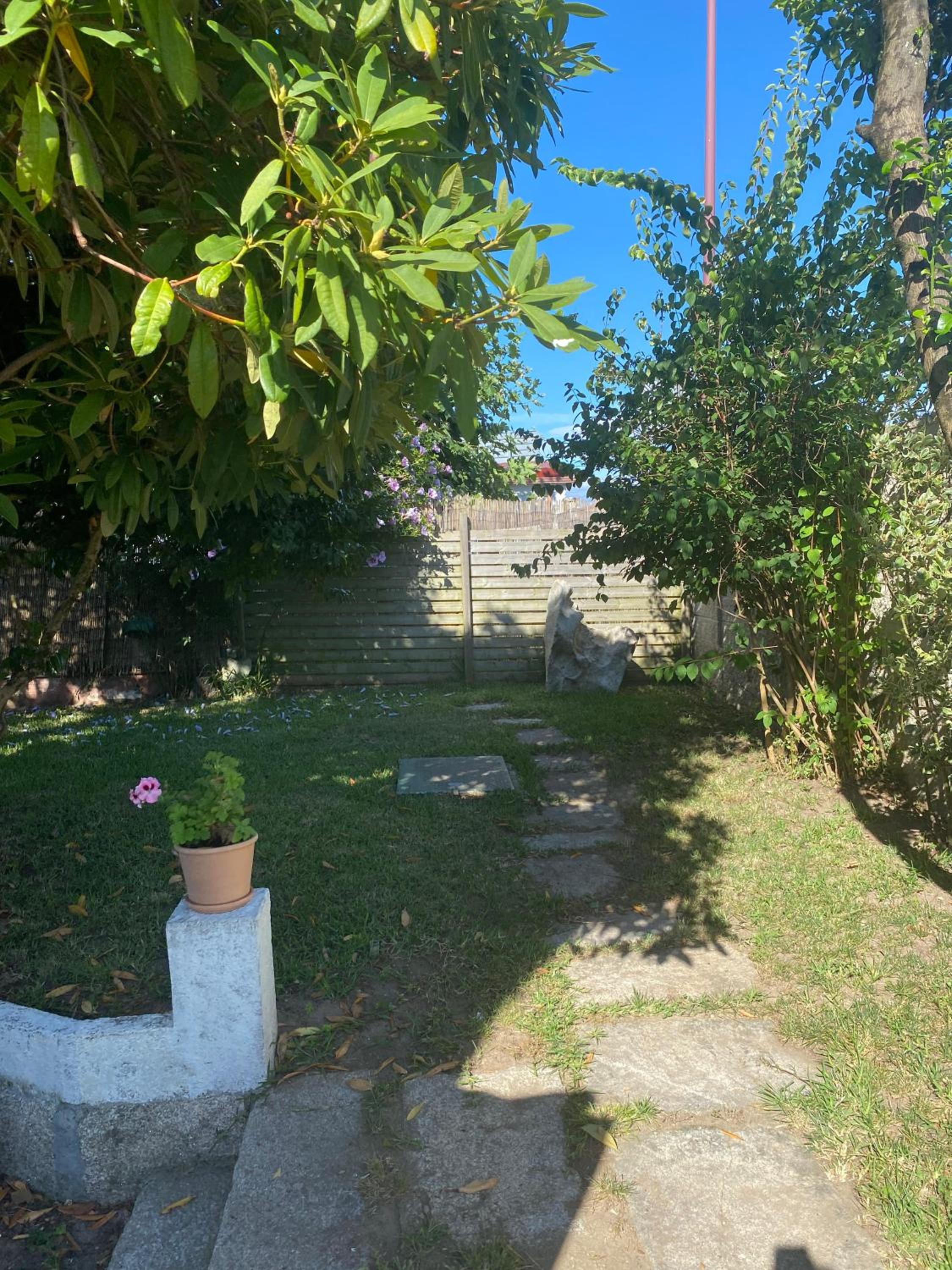 Two-Bedroom House photo 2
