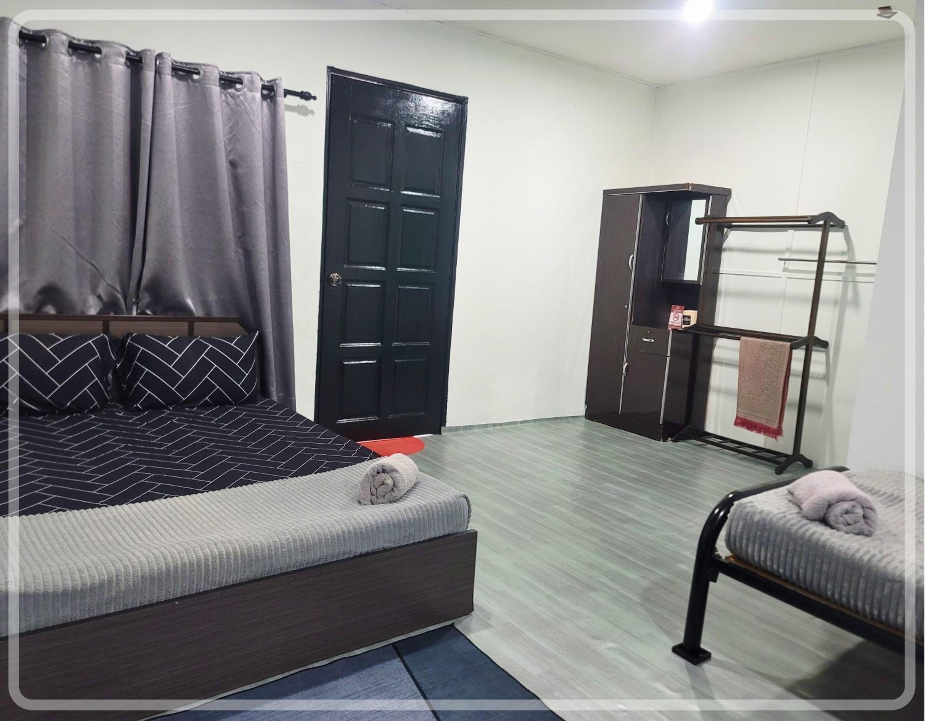 Comfort Triple Room