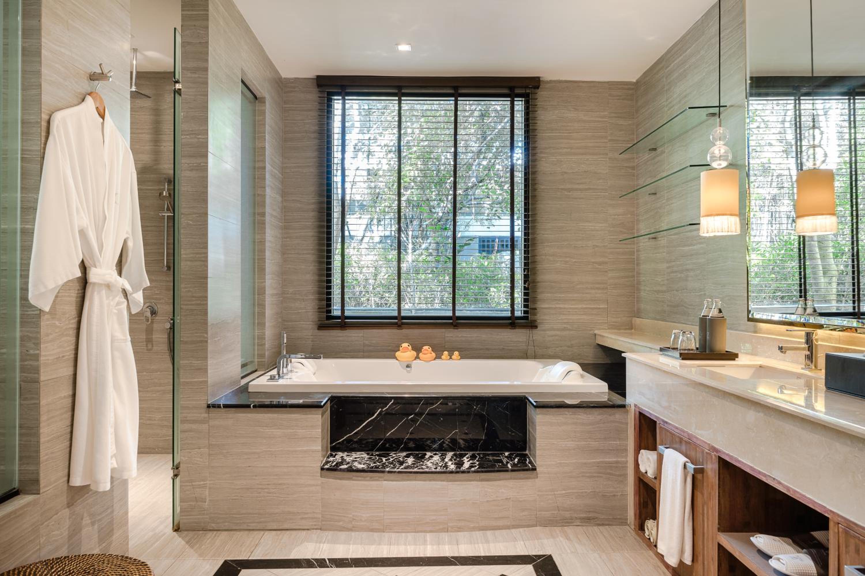 Three-Bedroom Pool Villa (24-hour butler service) - Photo 4