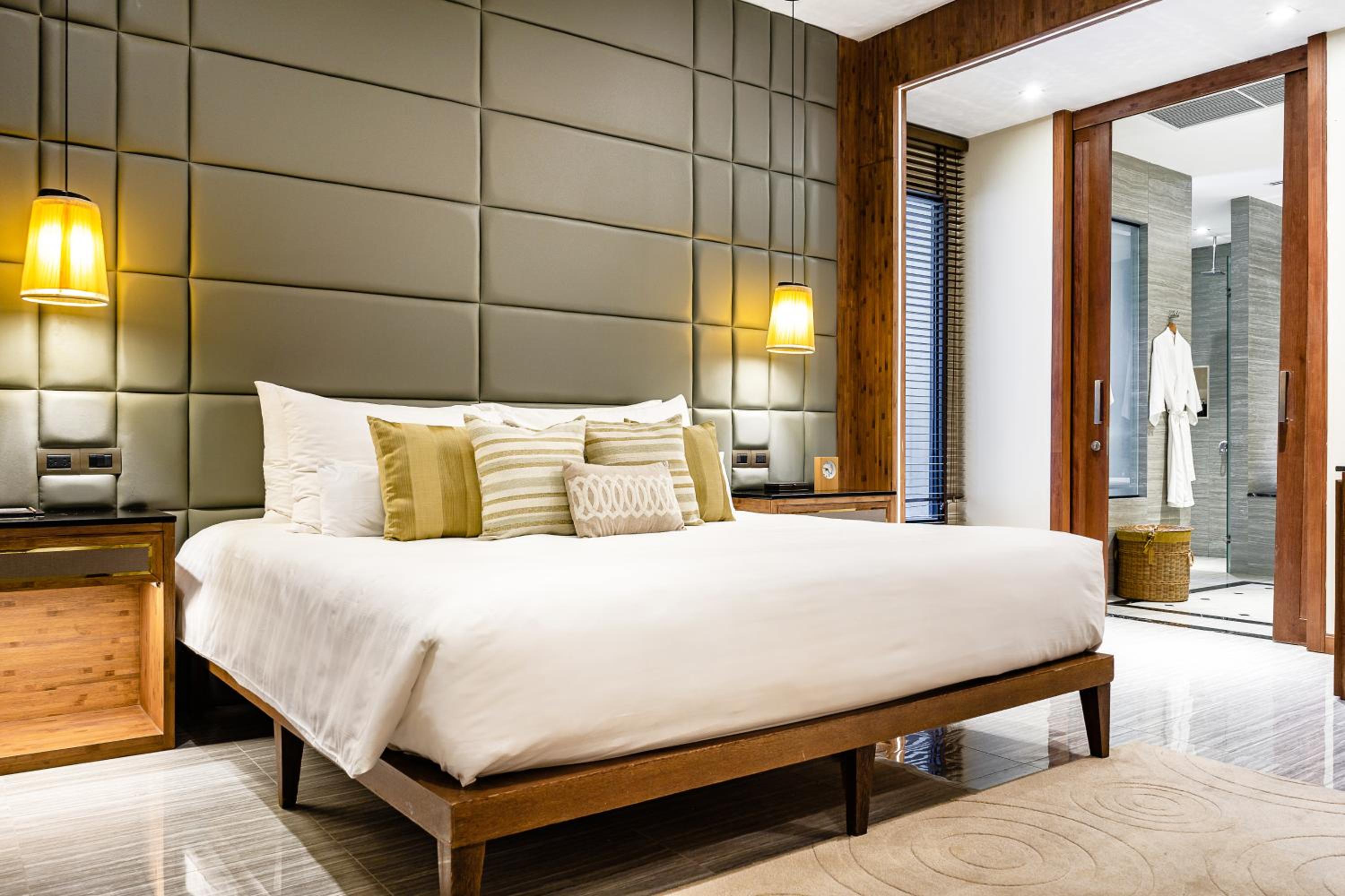 Two-Bedroom Pool Villa (24-hour butler service) - Photo 11