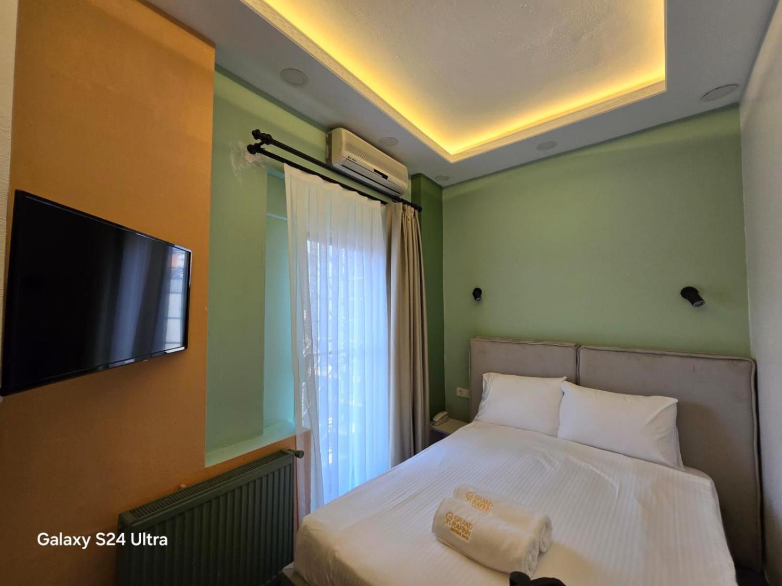 Economy Double Room photo 1