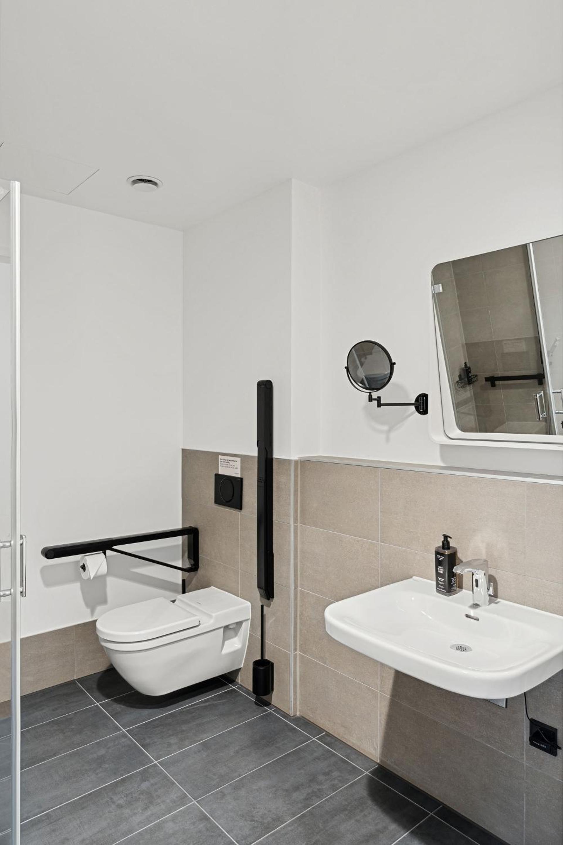 limehome Memmingen Maximilianstraße, Photo 13