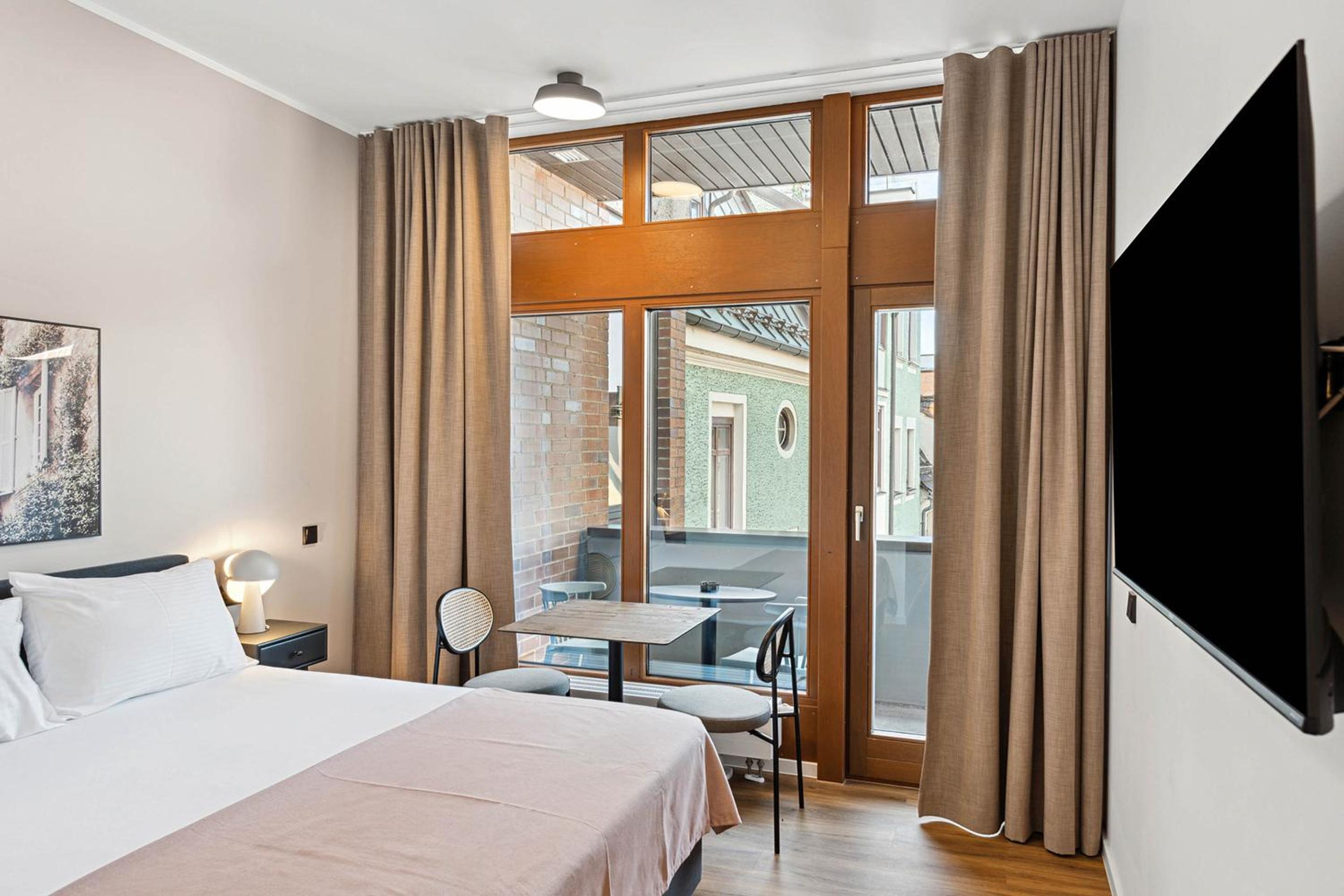 Suite with Balcony