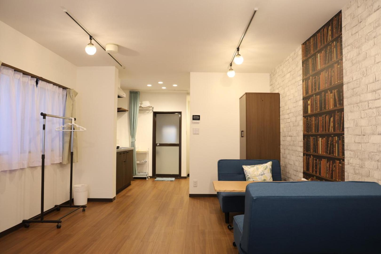 One-Bedroom Apartment photo 3
