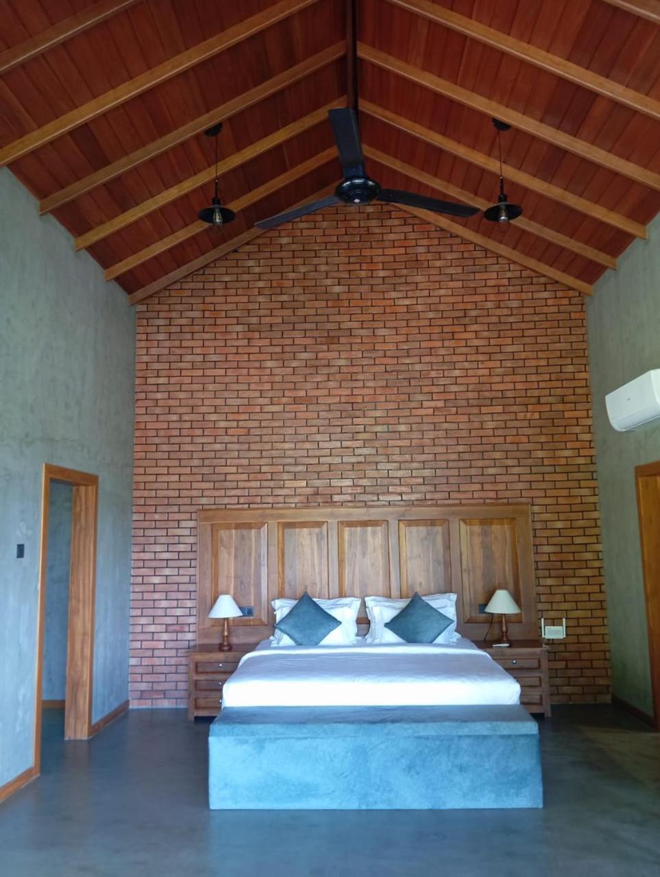 Triple Room With Mountain View