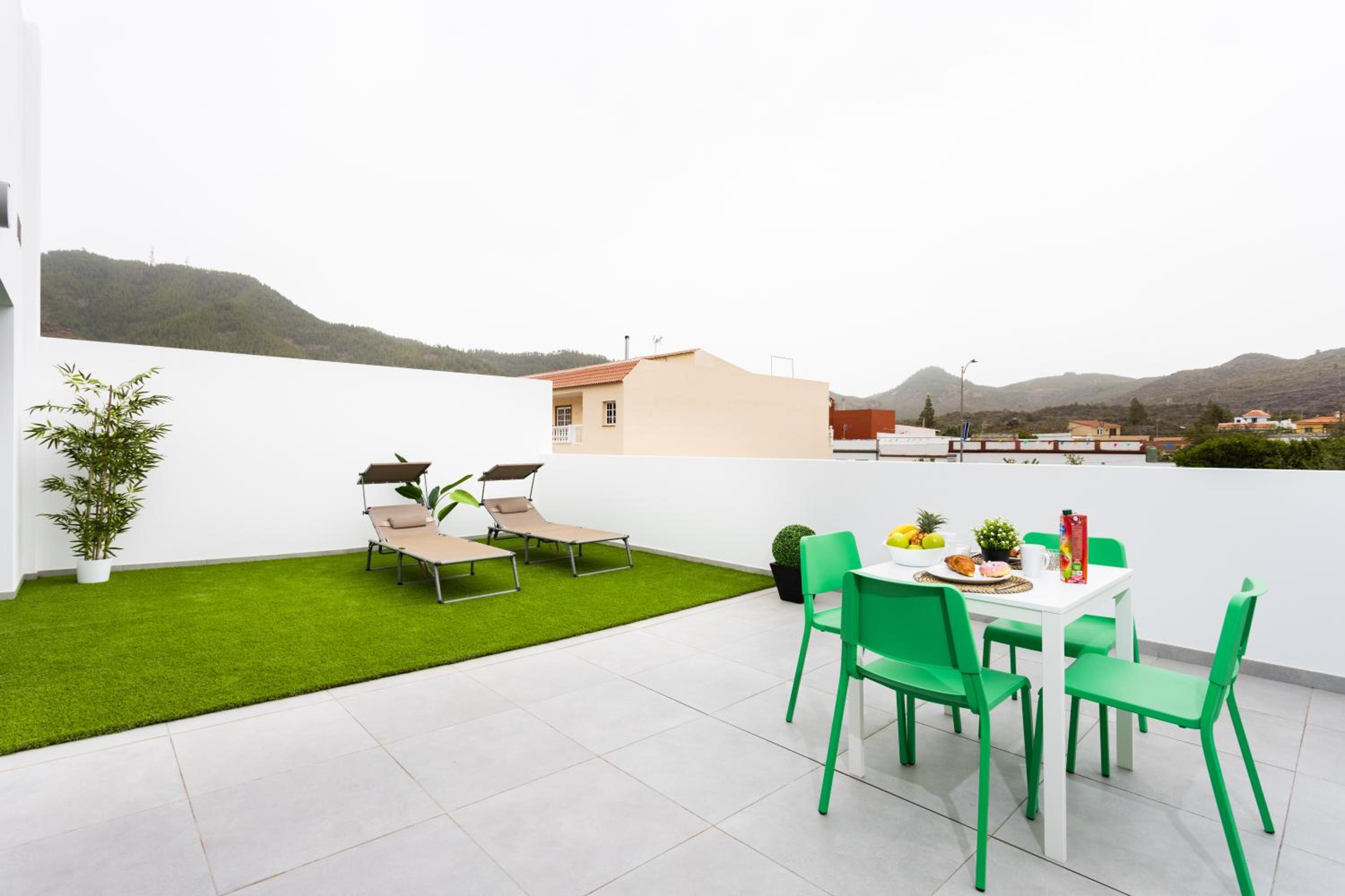 Studio with Terrace photo 3