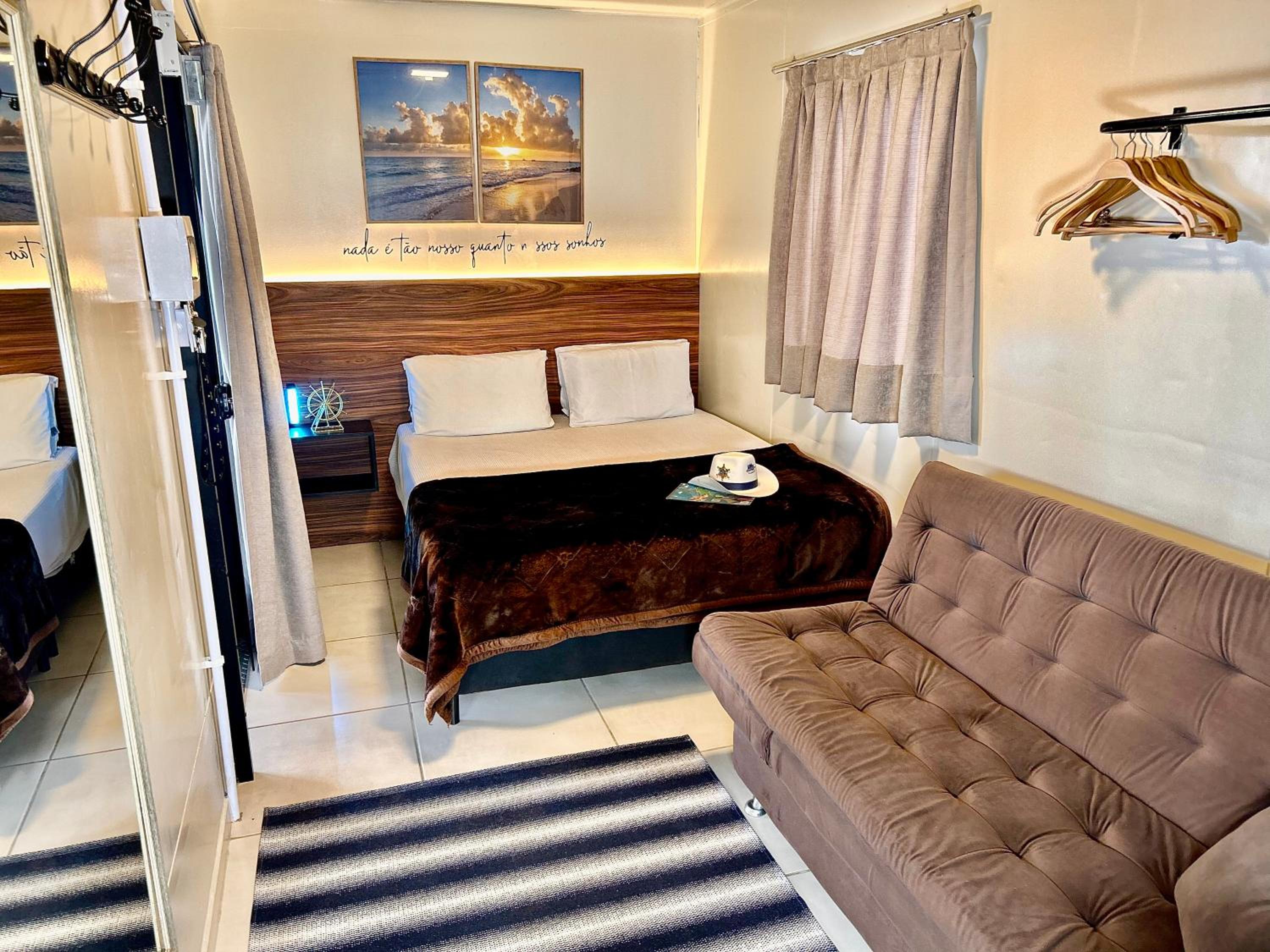 Triple Room with Private Bathroom photo 1