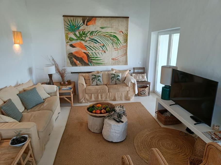 Three-Bedroom Villa photo 1