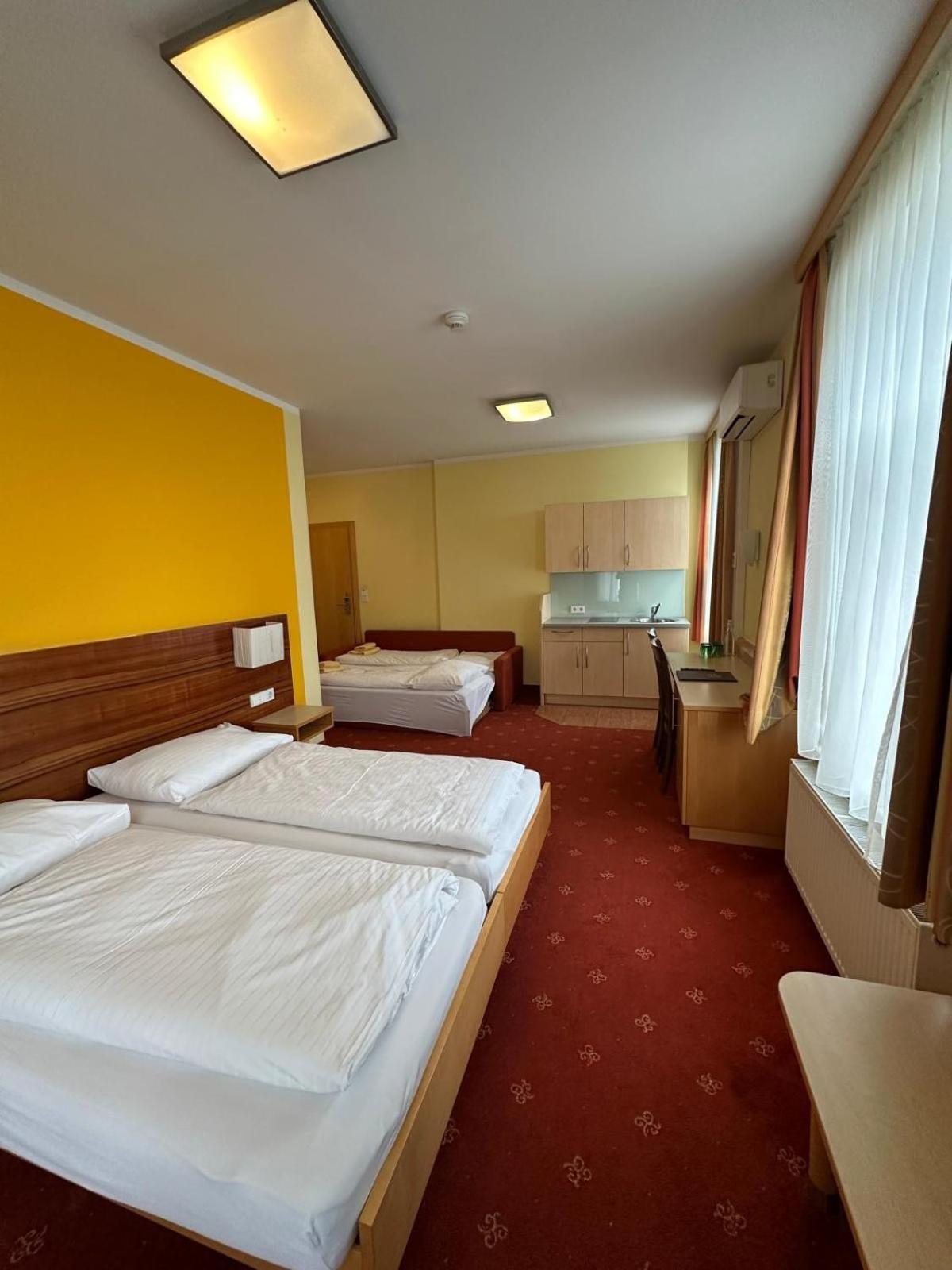 Quadruple Room photo 2