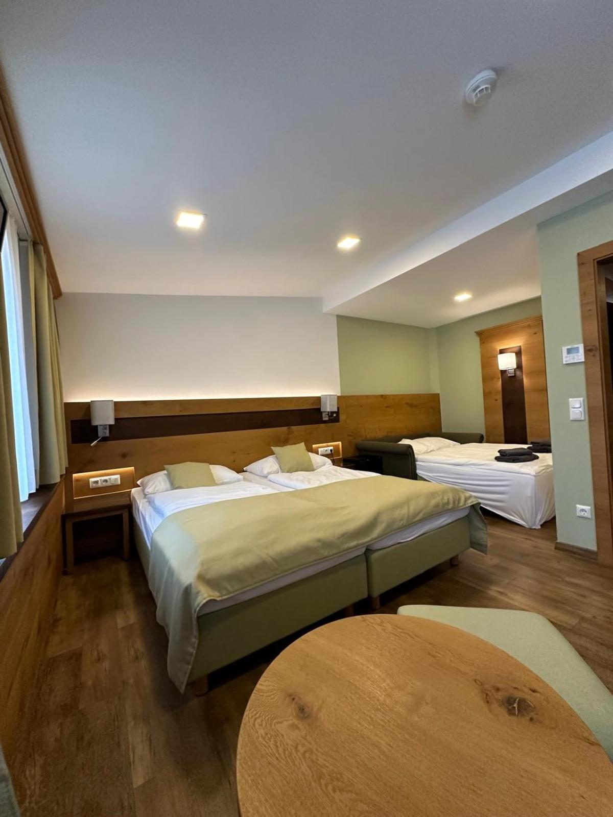 Quadruple Room photo 3