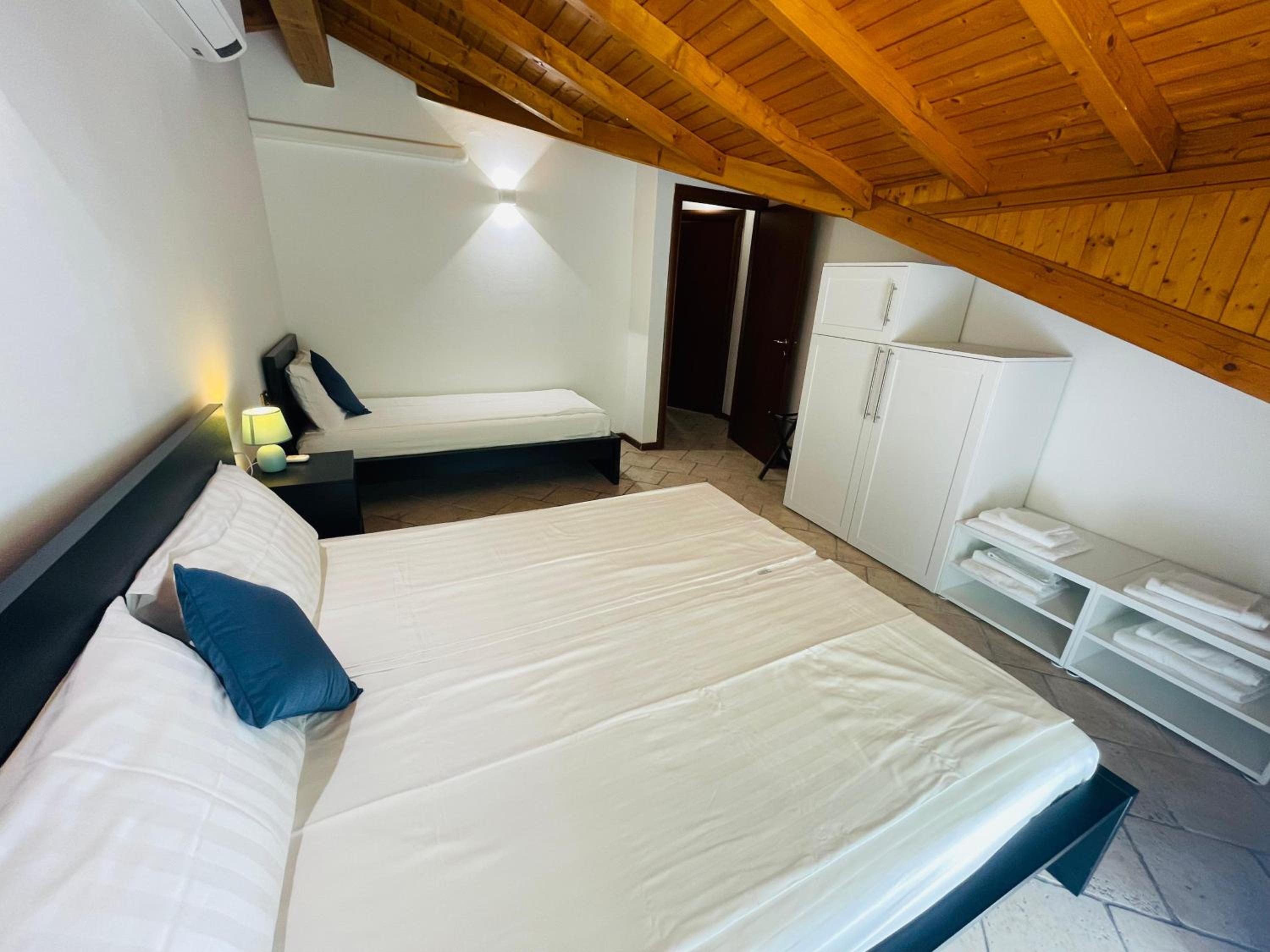 Suite with Lake View photo 1