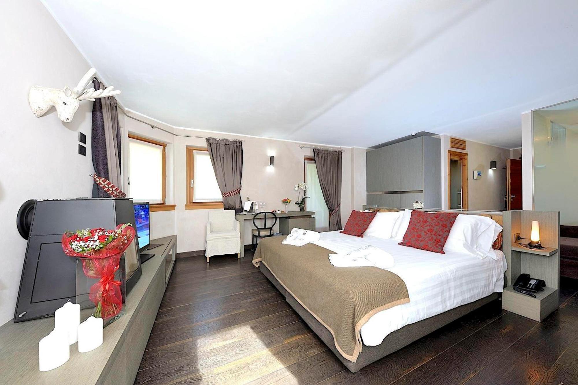 Junior Suite with Sauna