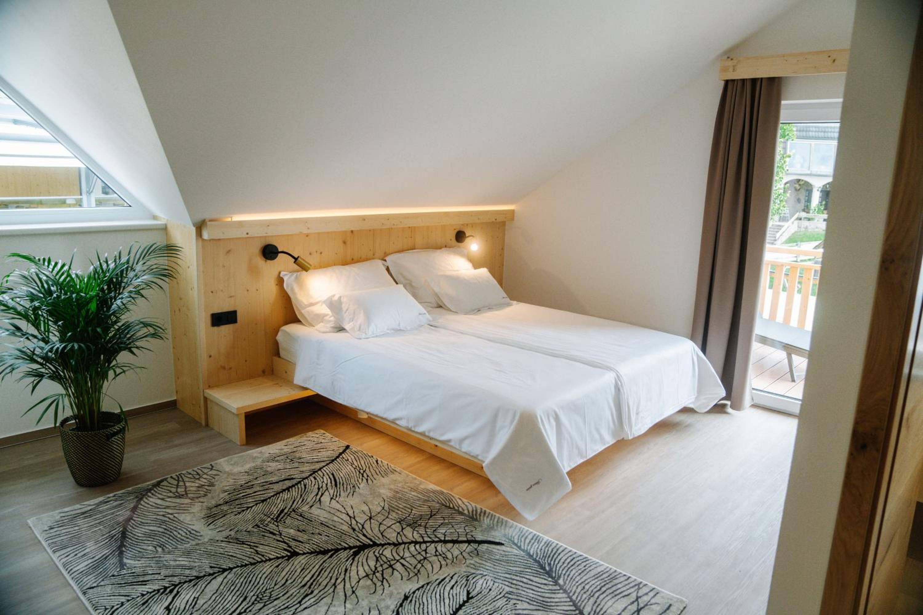 Double Room with Balcony photo 2
