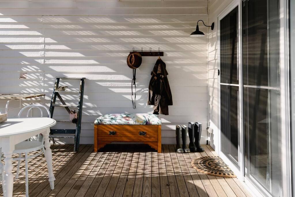 Two-Bedroom House photo 2