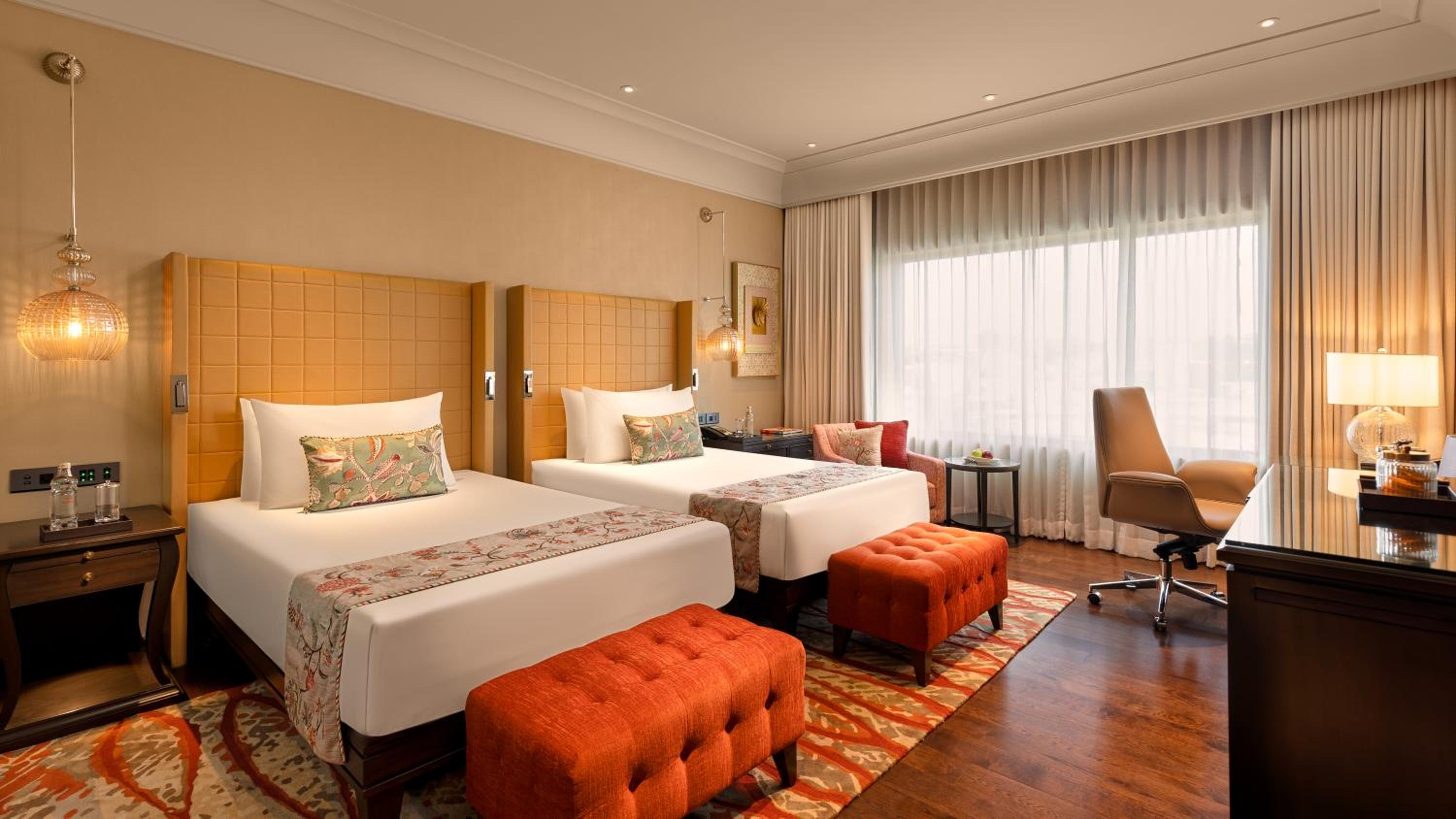 The Florentine Twin Room - Photo 2