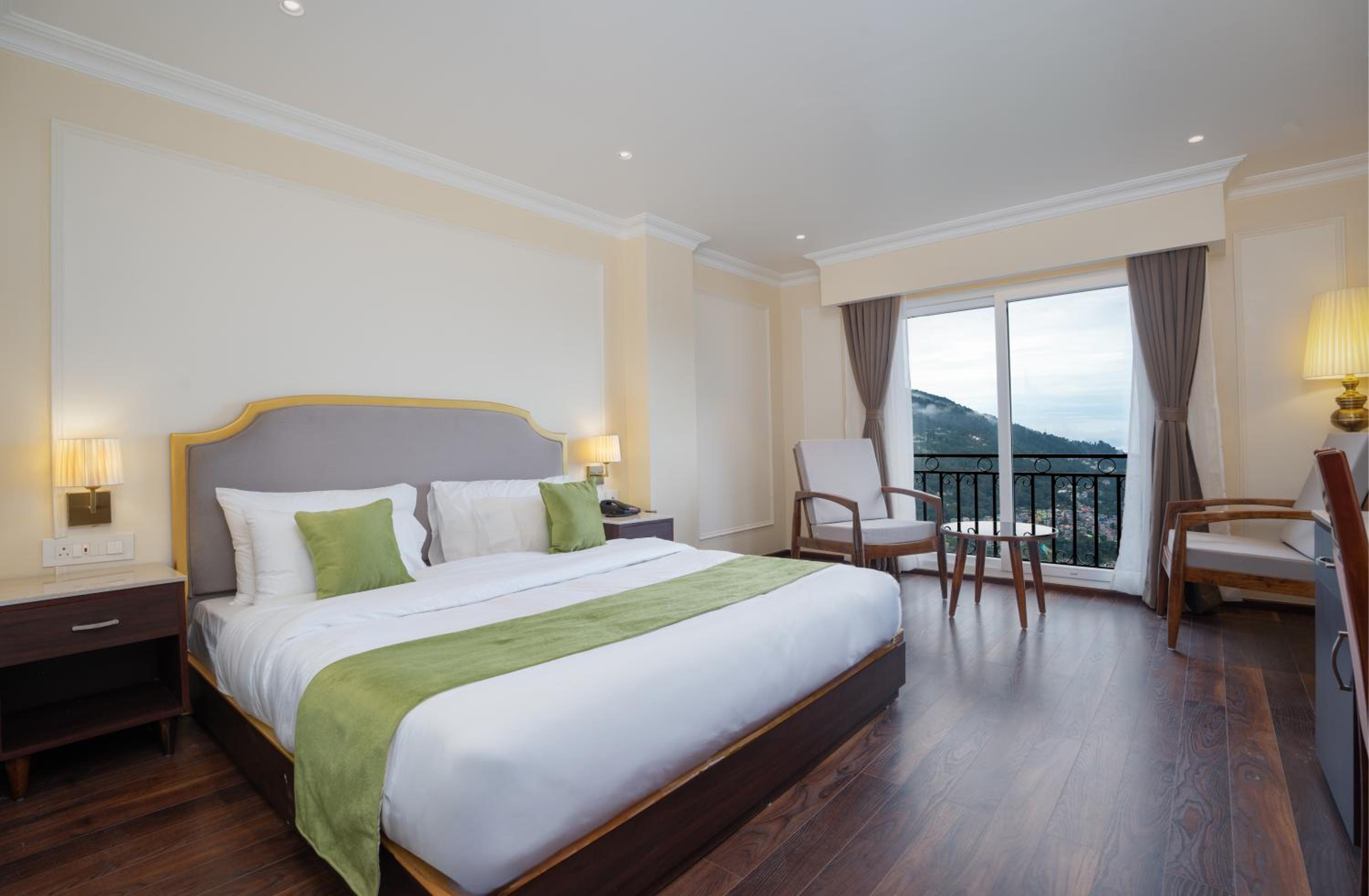 King Room with Mountain View
