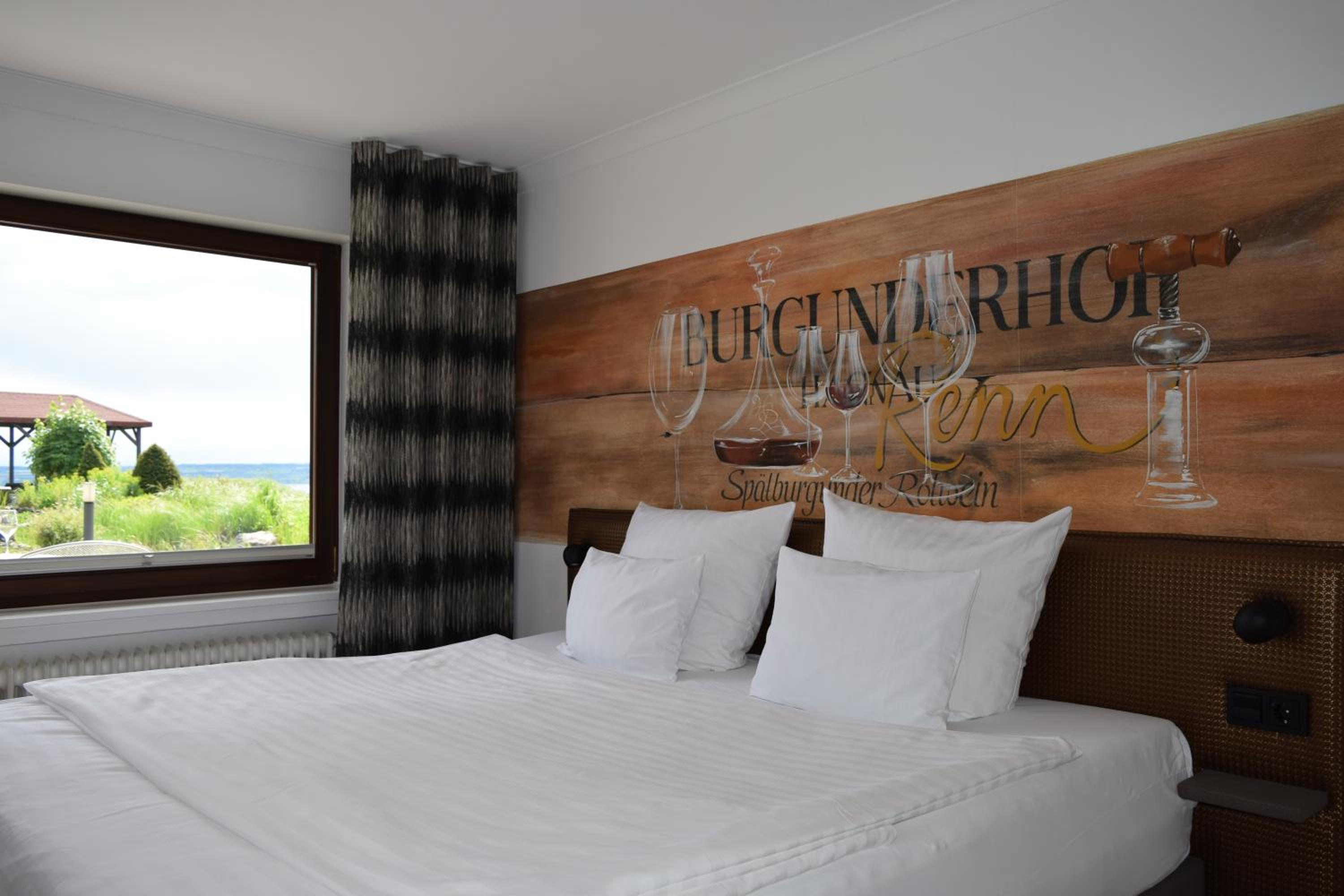 Double Room with Lake View