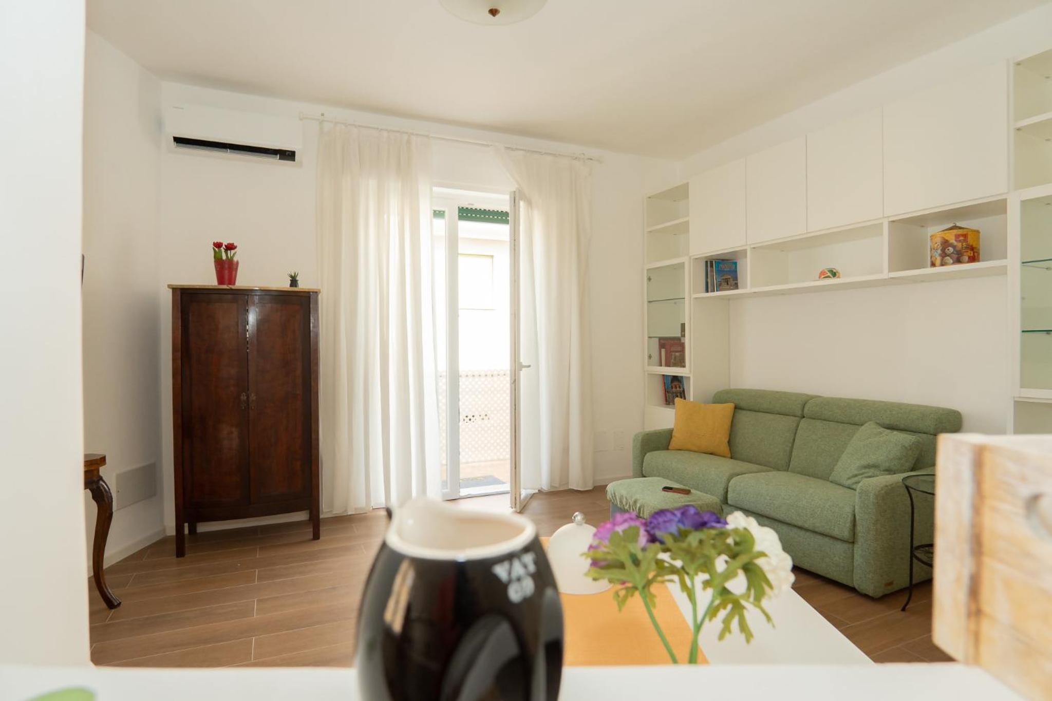 One-Bedroom Apartment