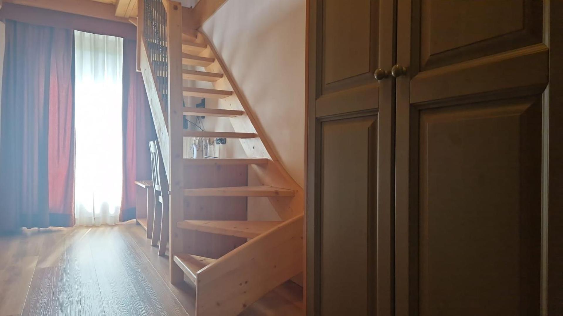 Quadruple Room with Balcony - Photo 6