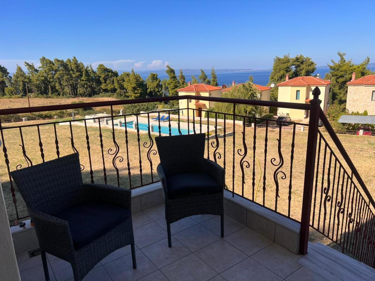 Villa with Private Pool photo 3