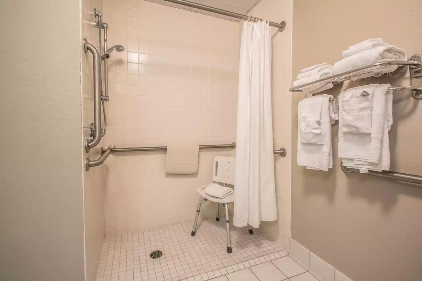 Quality Inn & Suites East Troy I-43, Foto 2