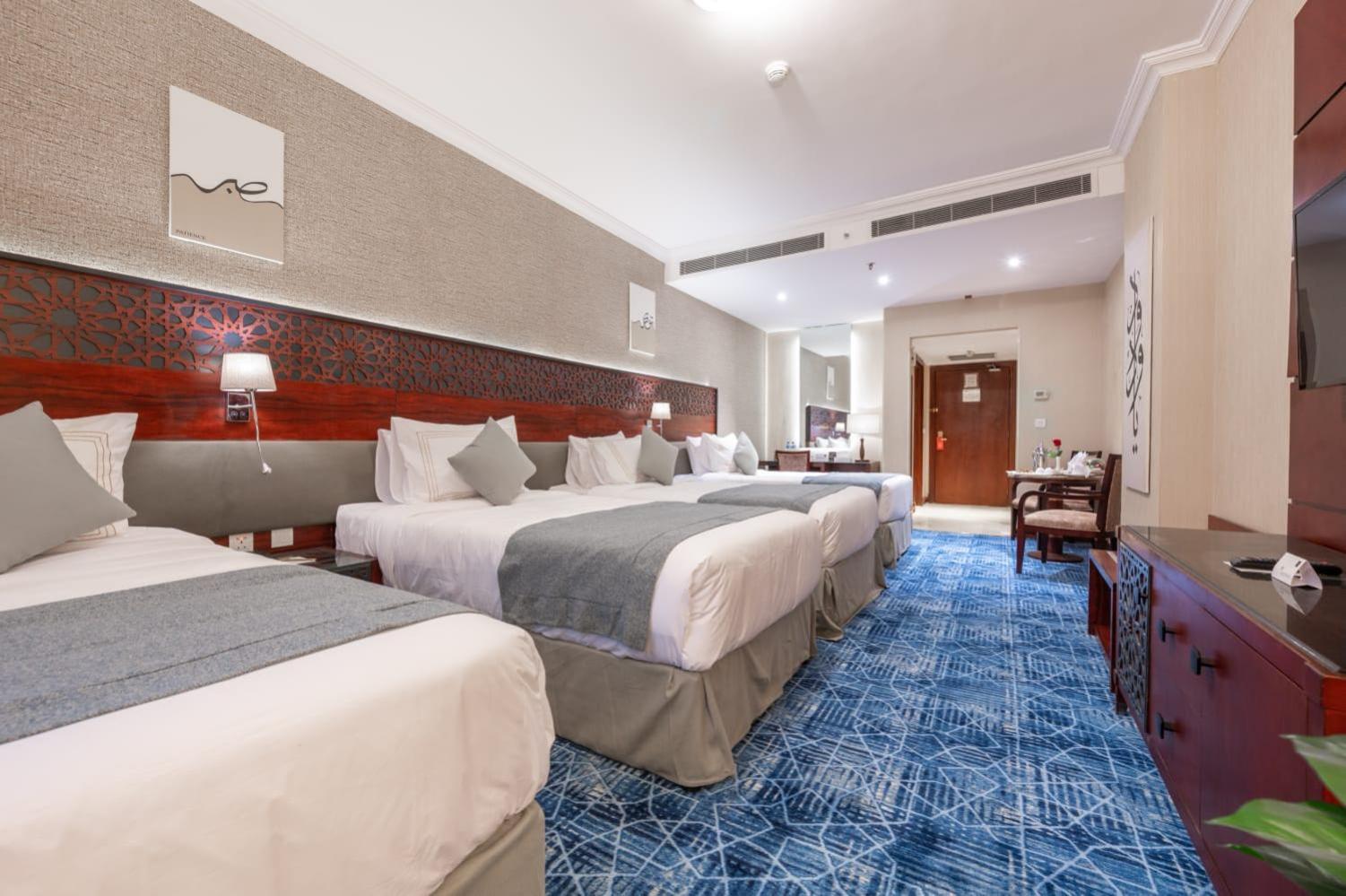 Standard Quadruple Room - Photo 2