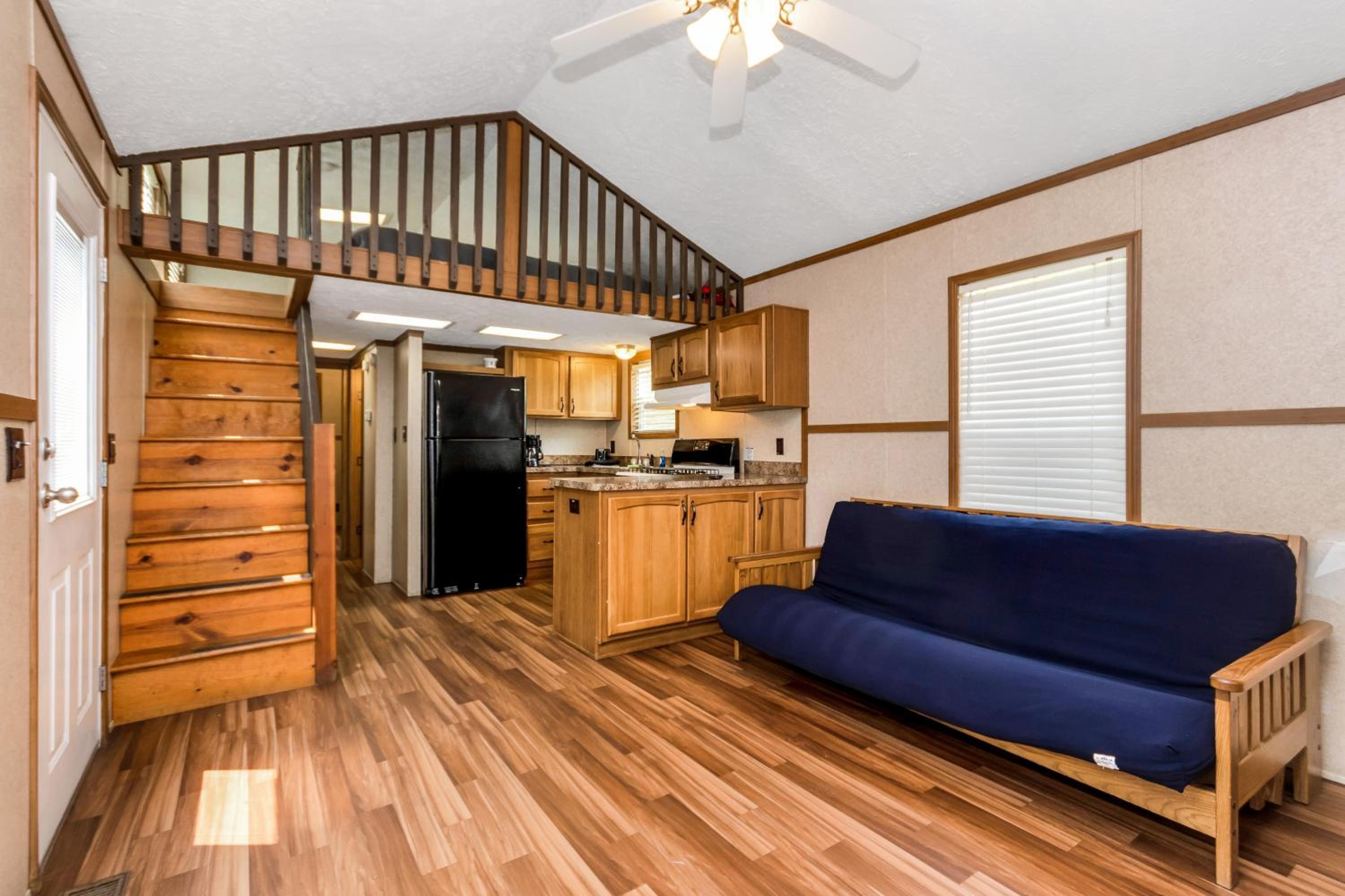 Premium Lodge - 1 Bedroom w/ Loft photo 2