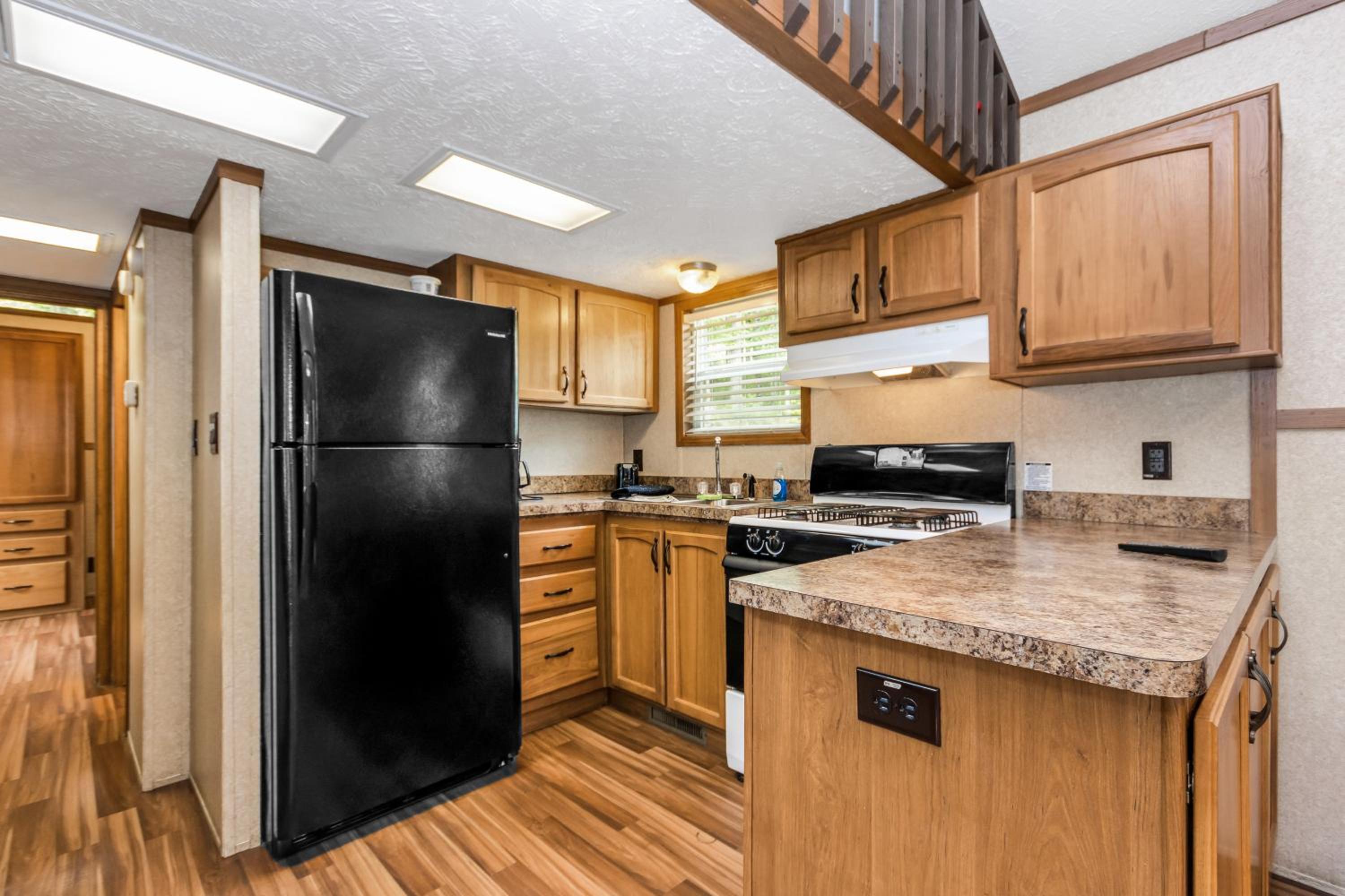Premium Lodge - 1 Bedroom w/ Loft photo 3