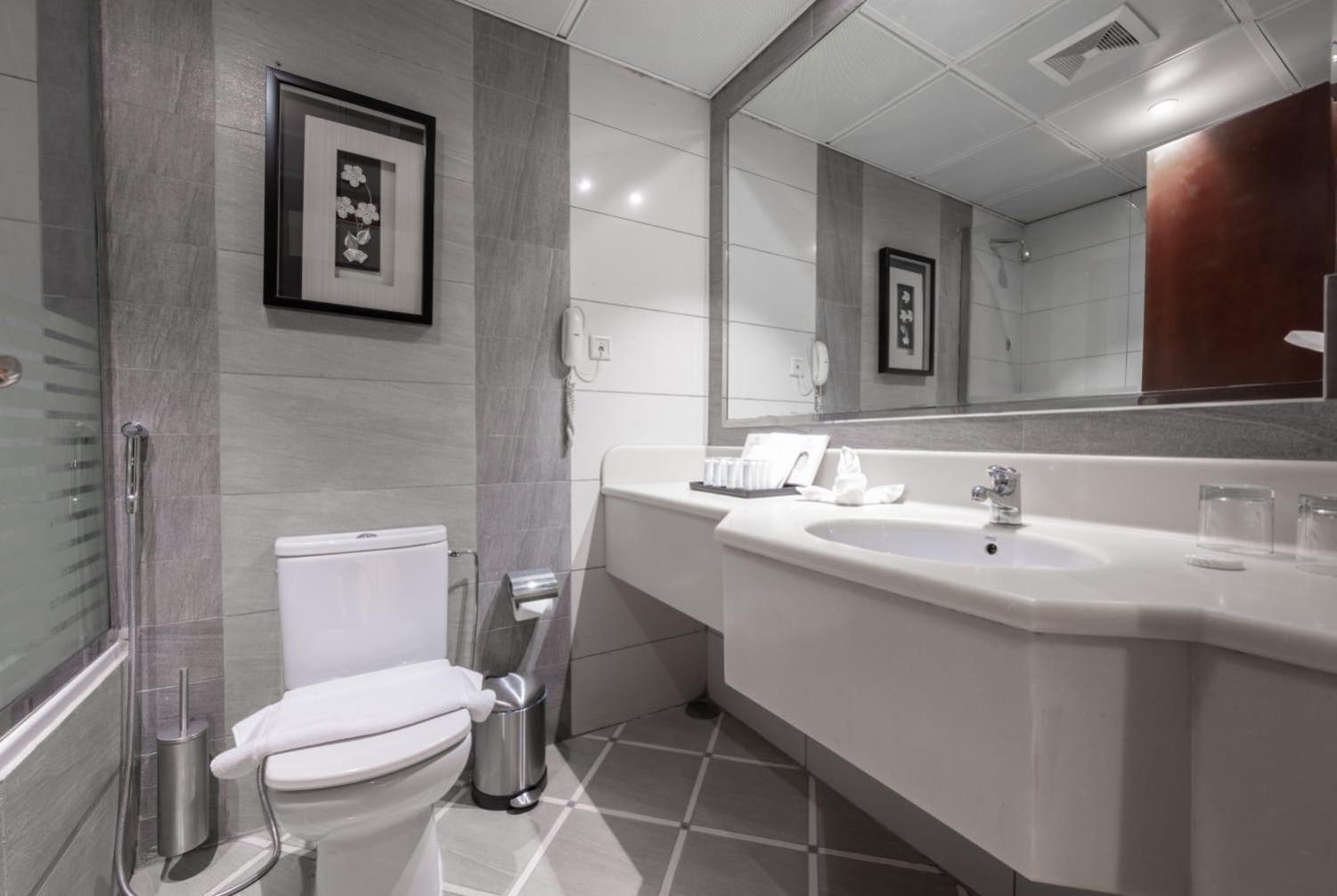Standard Quadruple Room - Photo 5