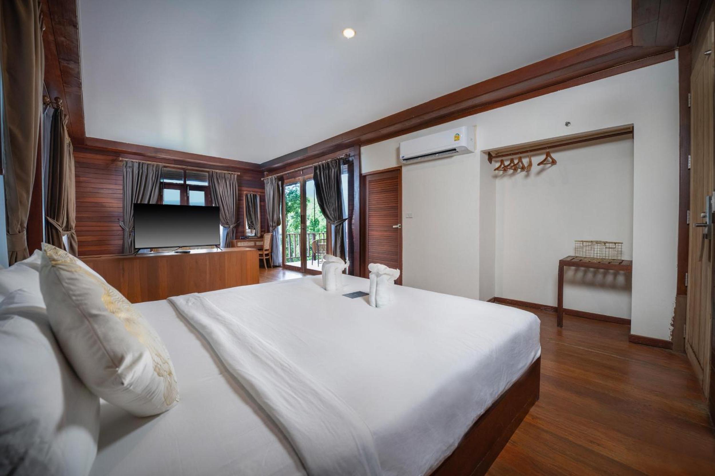 Wooden Chalet - Photo 8