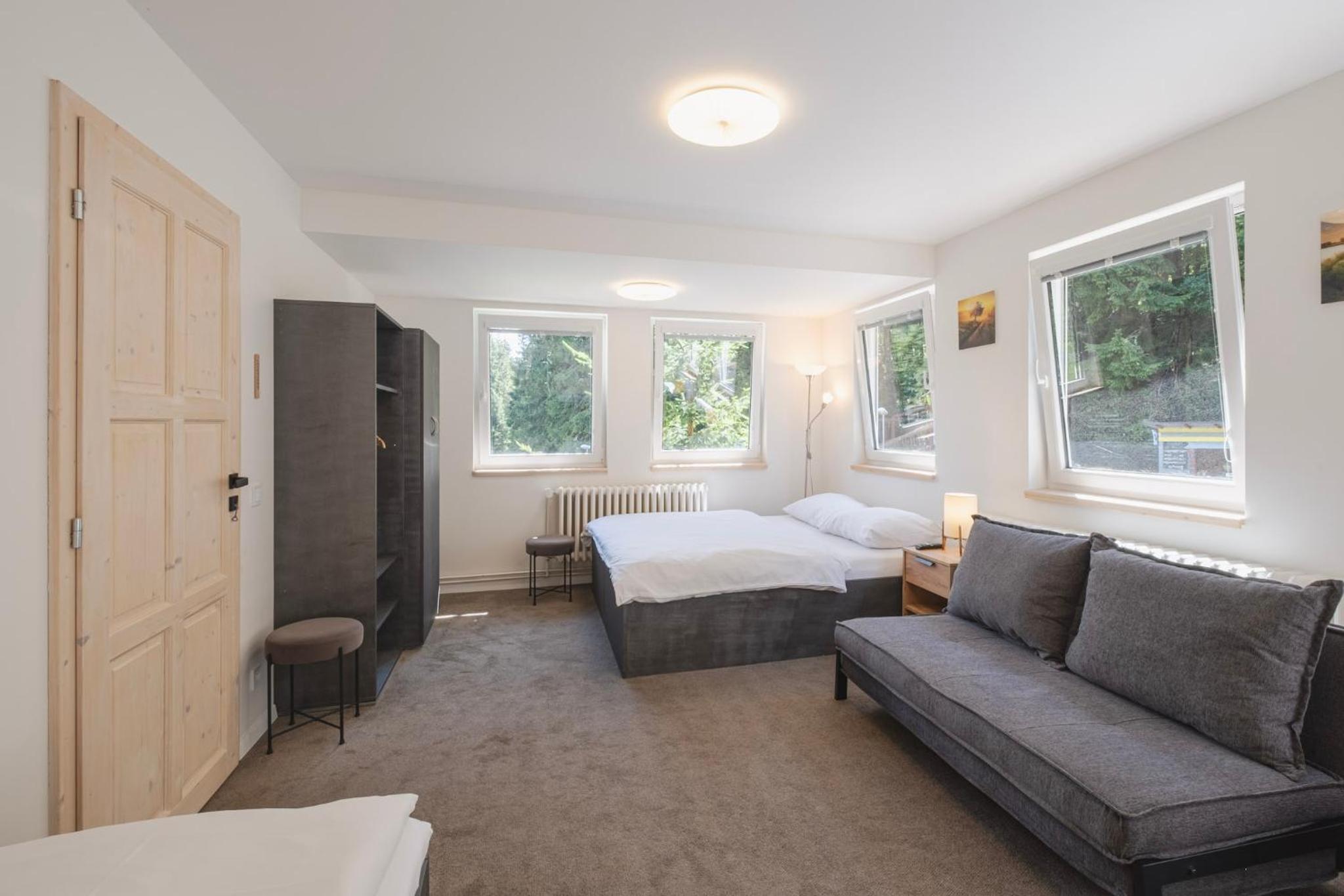 Superior Quadruple Room - Photo 1
