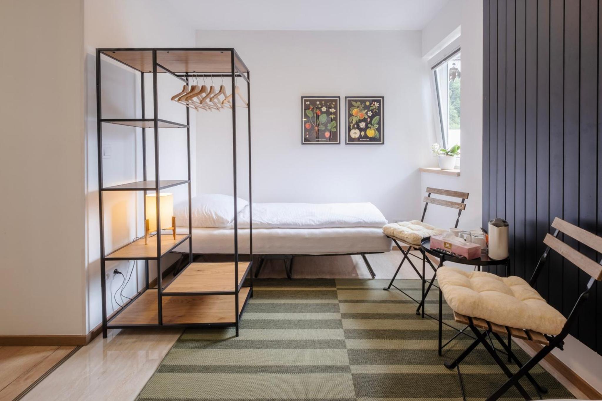 Double Room - Photo 11
