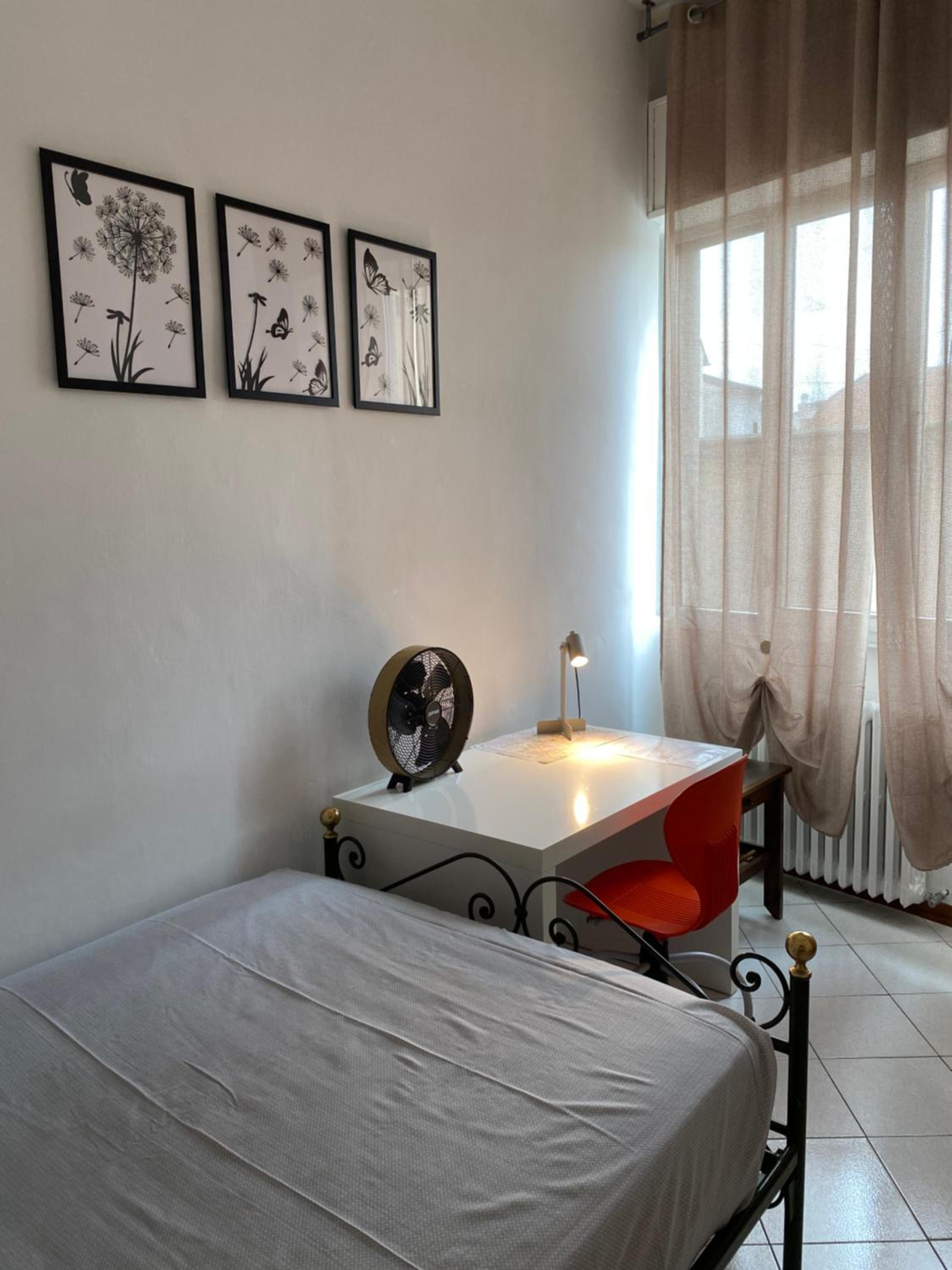 Small Single Room