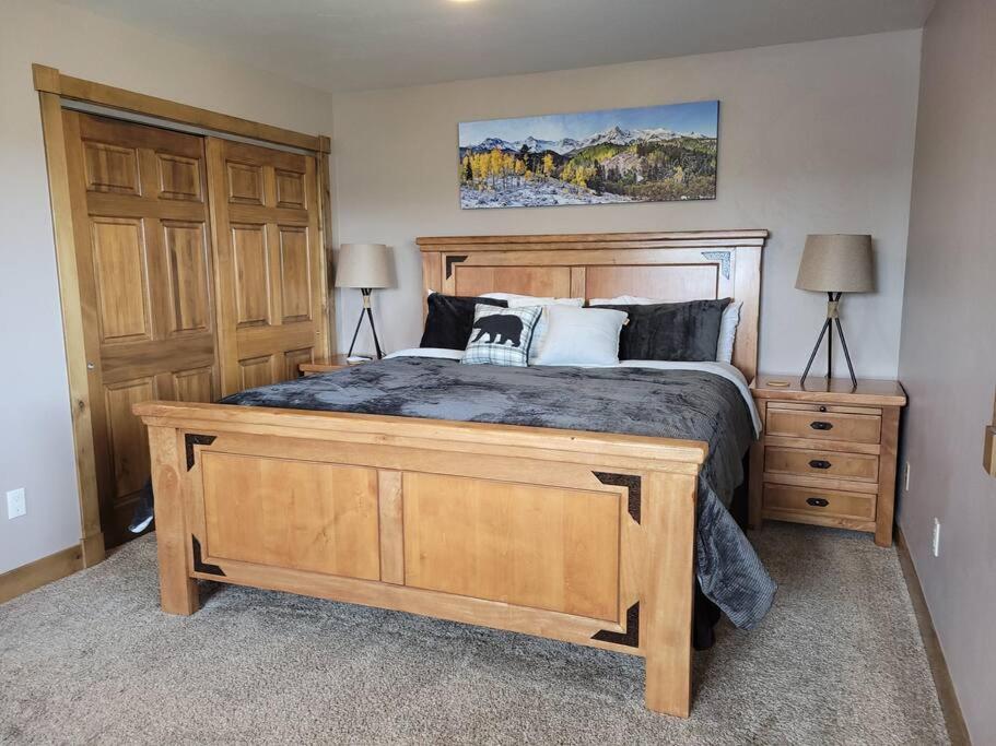 Three-Bedroom House photo 1