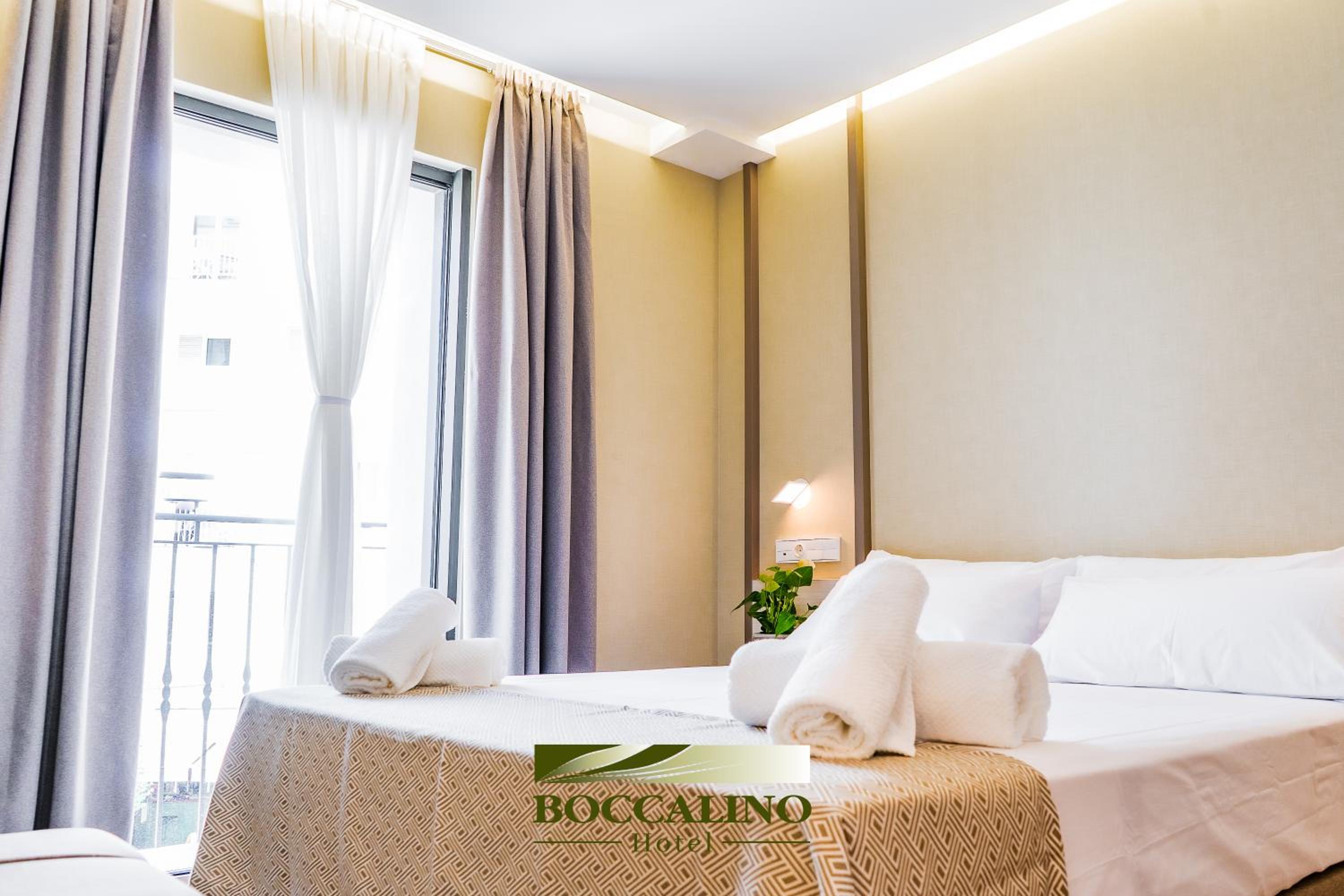 Double Room with Balcony photo 2