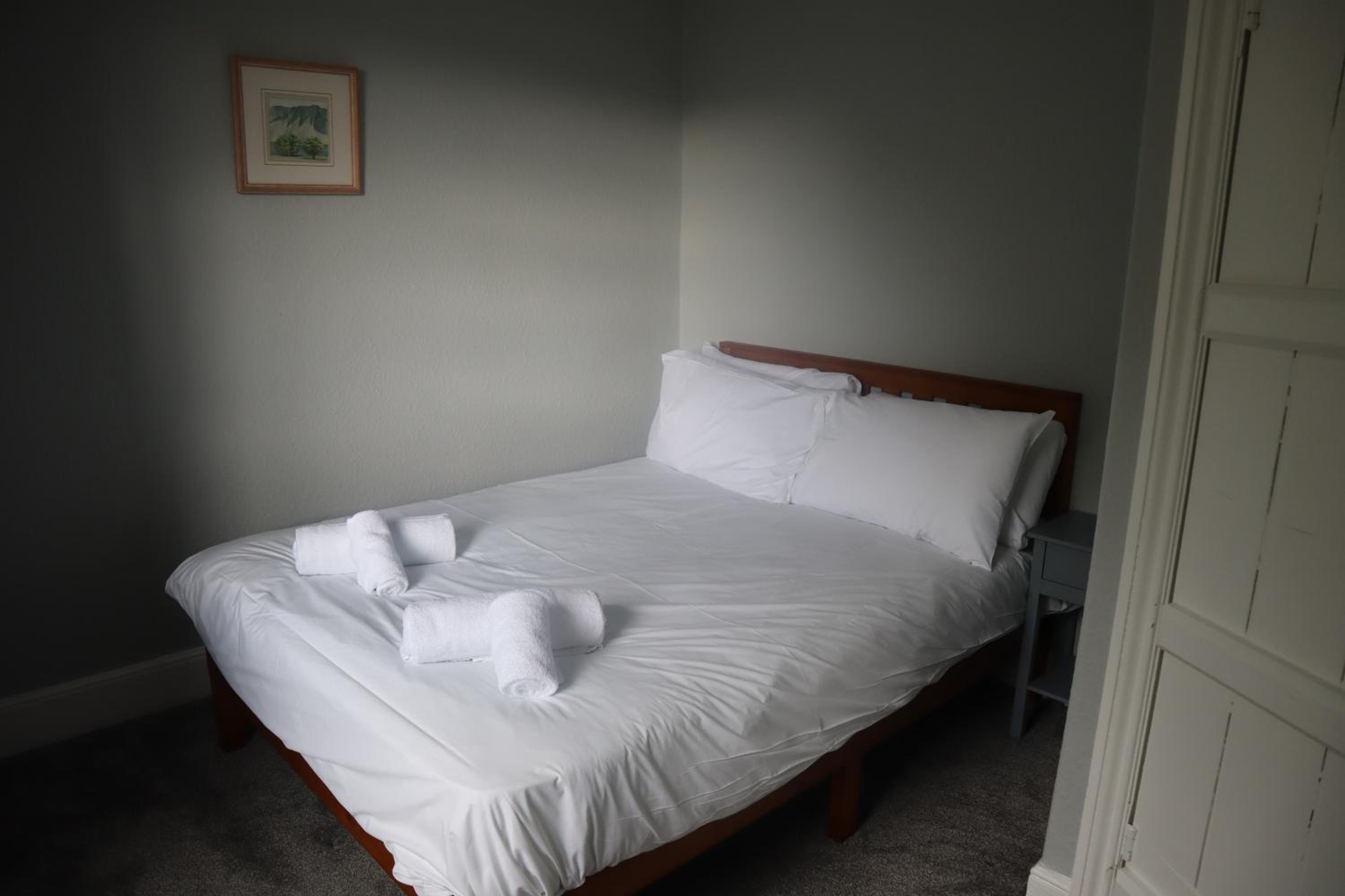 Two-Bedroom House photo 2