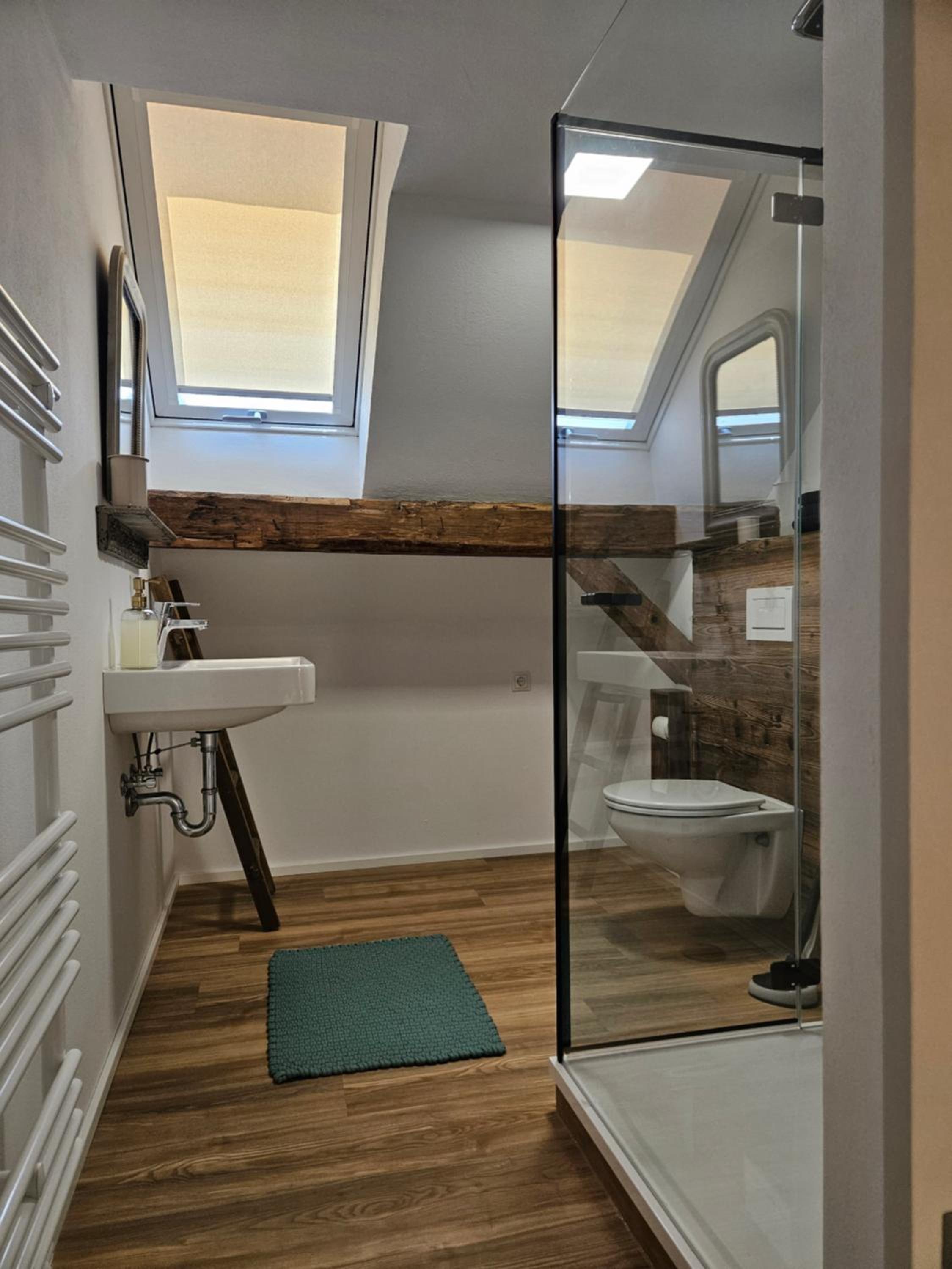 One-Bedroom Apartment photo 2