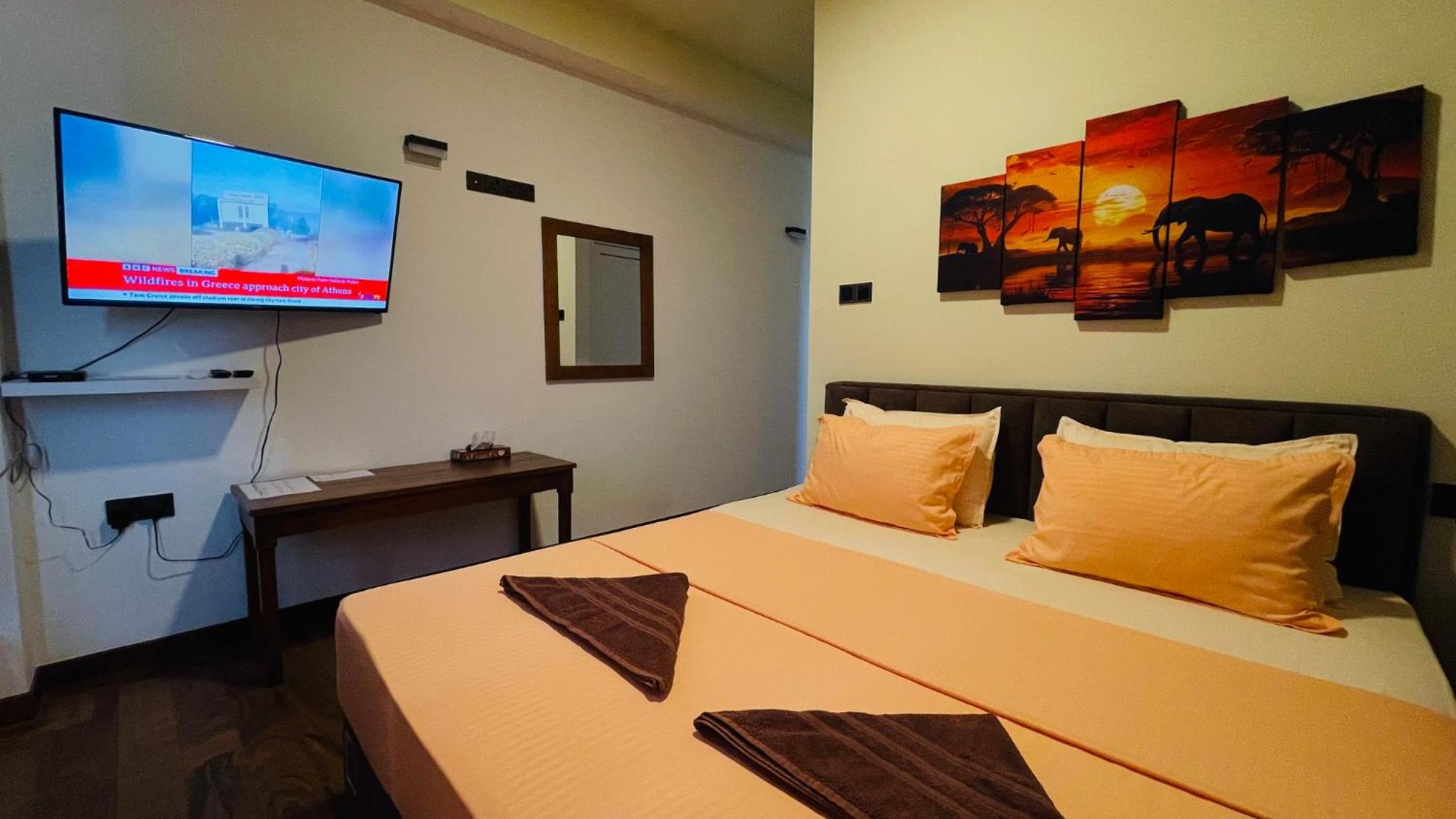 Double Room with Mountain View