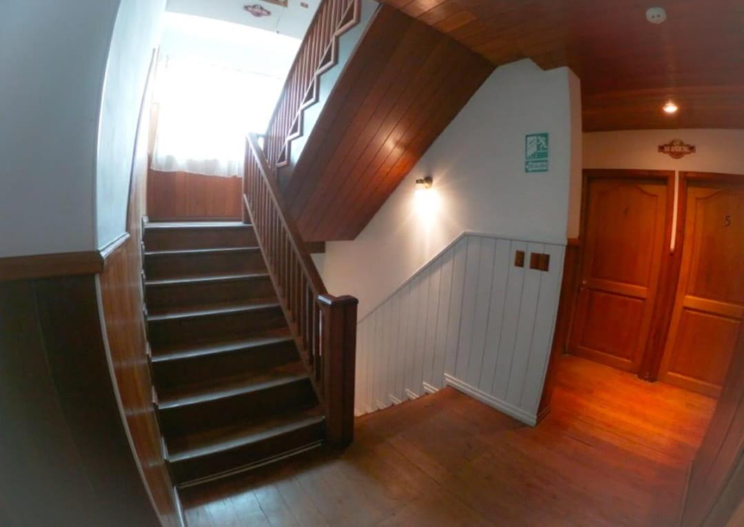 Standard Double Room - Photo 4