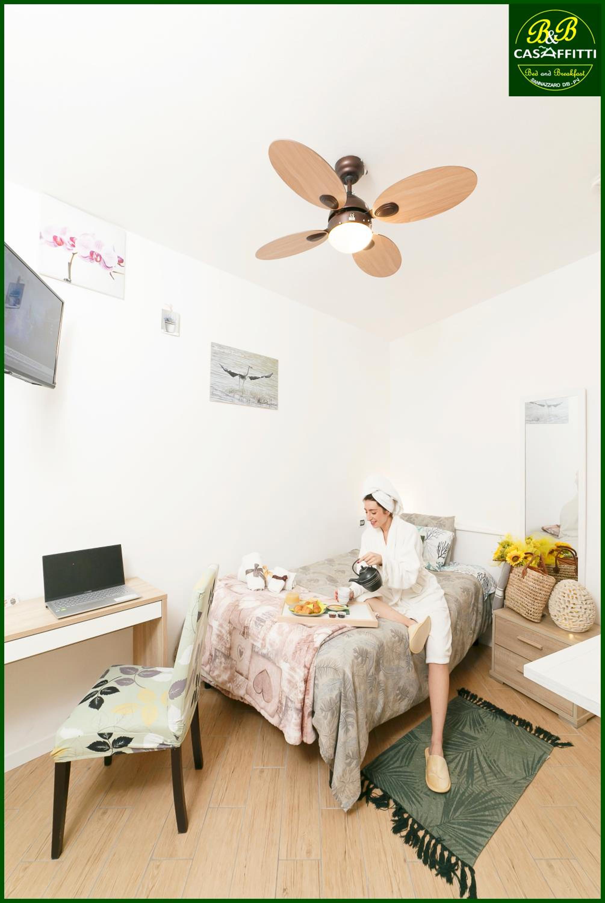 Double Room with Balcony photo 2