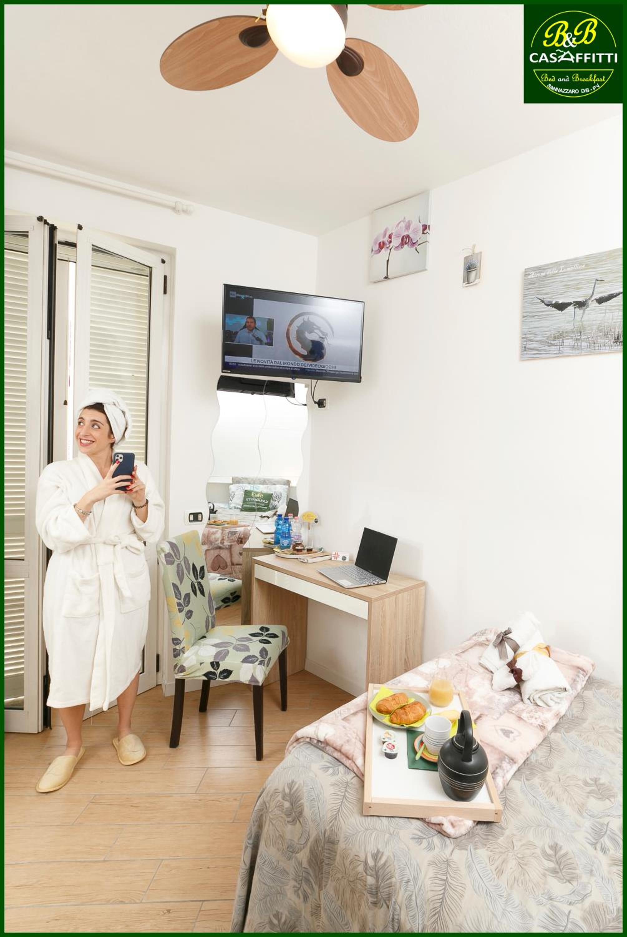Double Room with Balcony photo 3