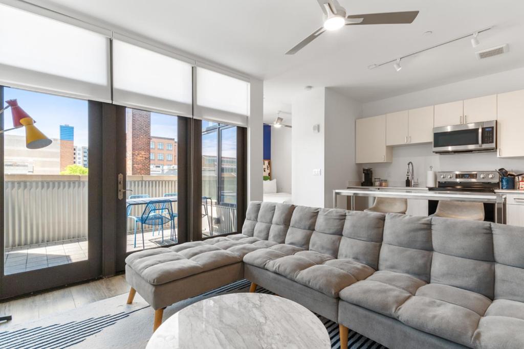 Studio with Balcony