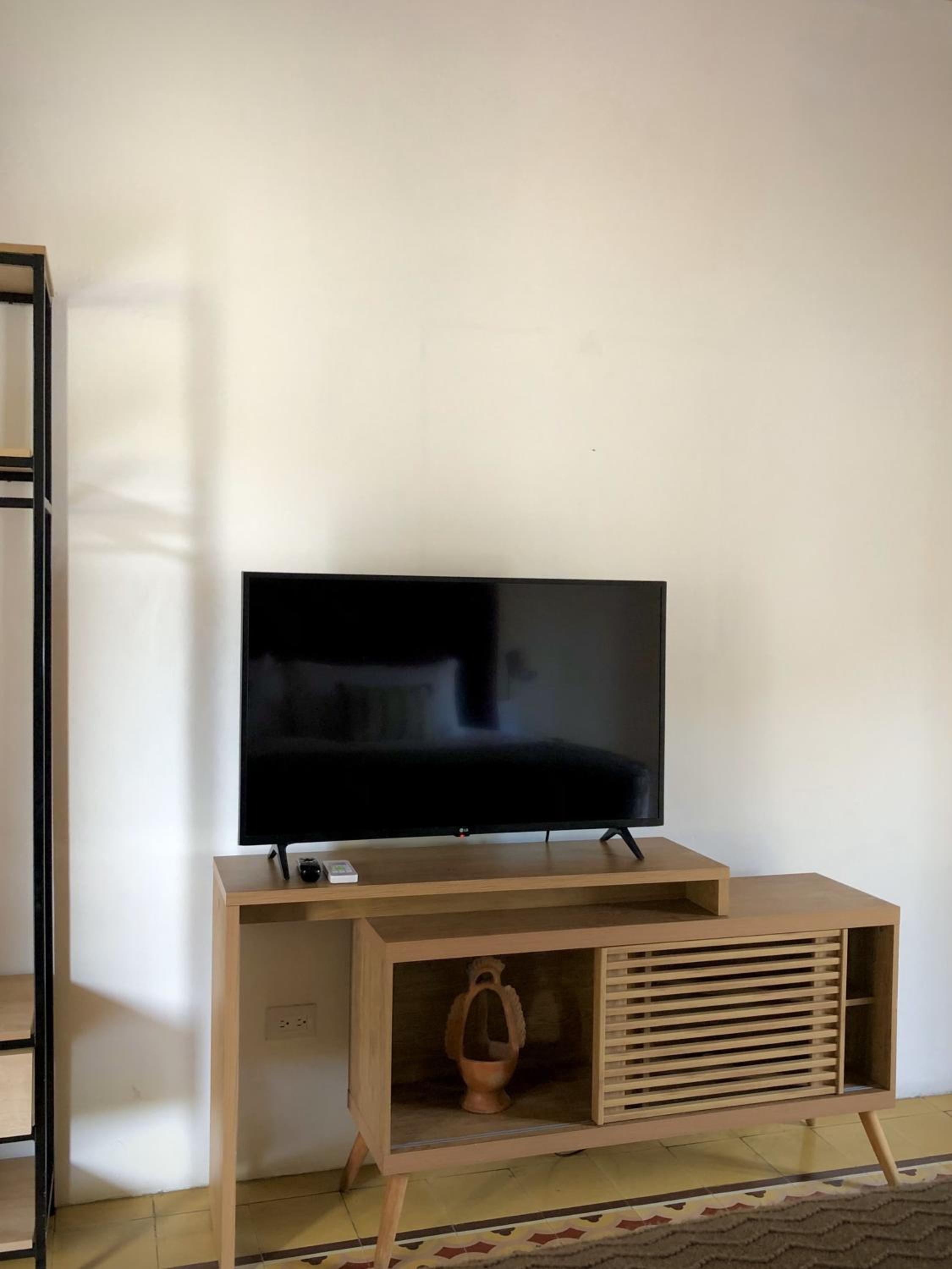 Deluxe King Room photo 3
