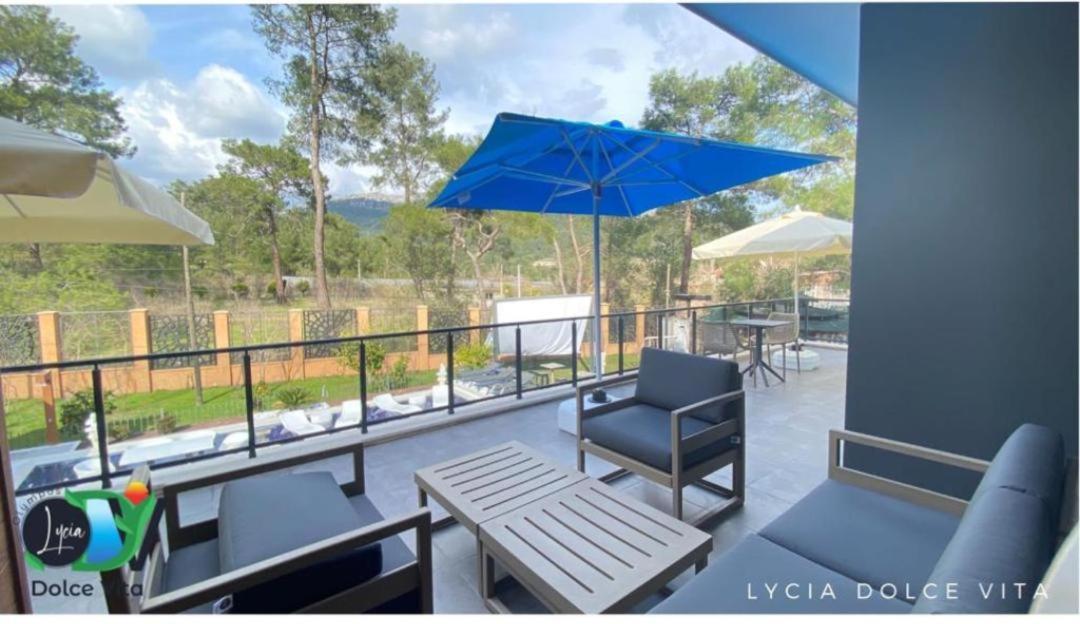 Villa photo 2